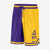 Los Angeles Lakers Courtside