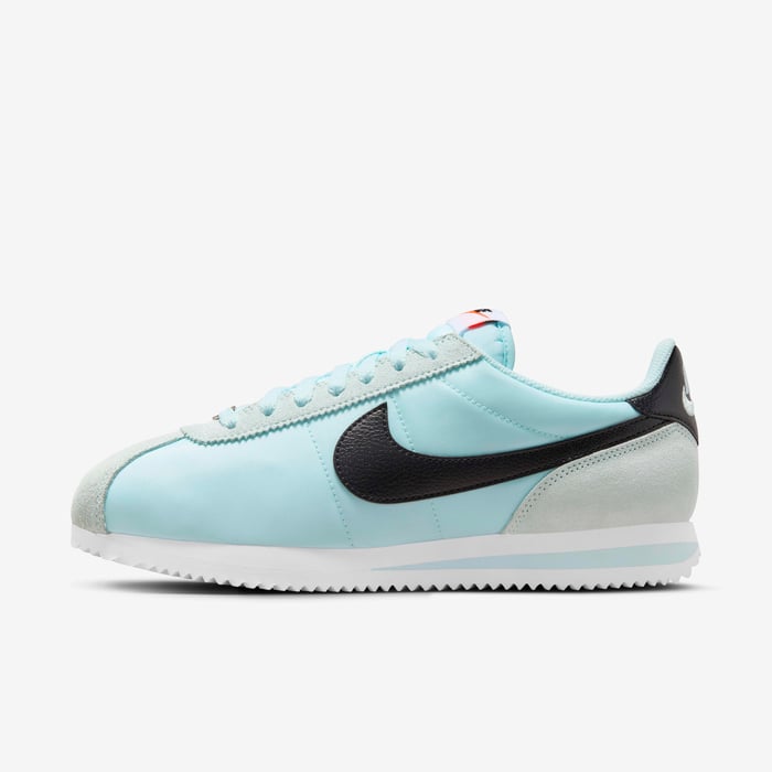 Shoes Online Nike Classic Cortez Nylon Premium Women's Shoe