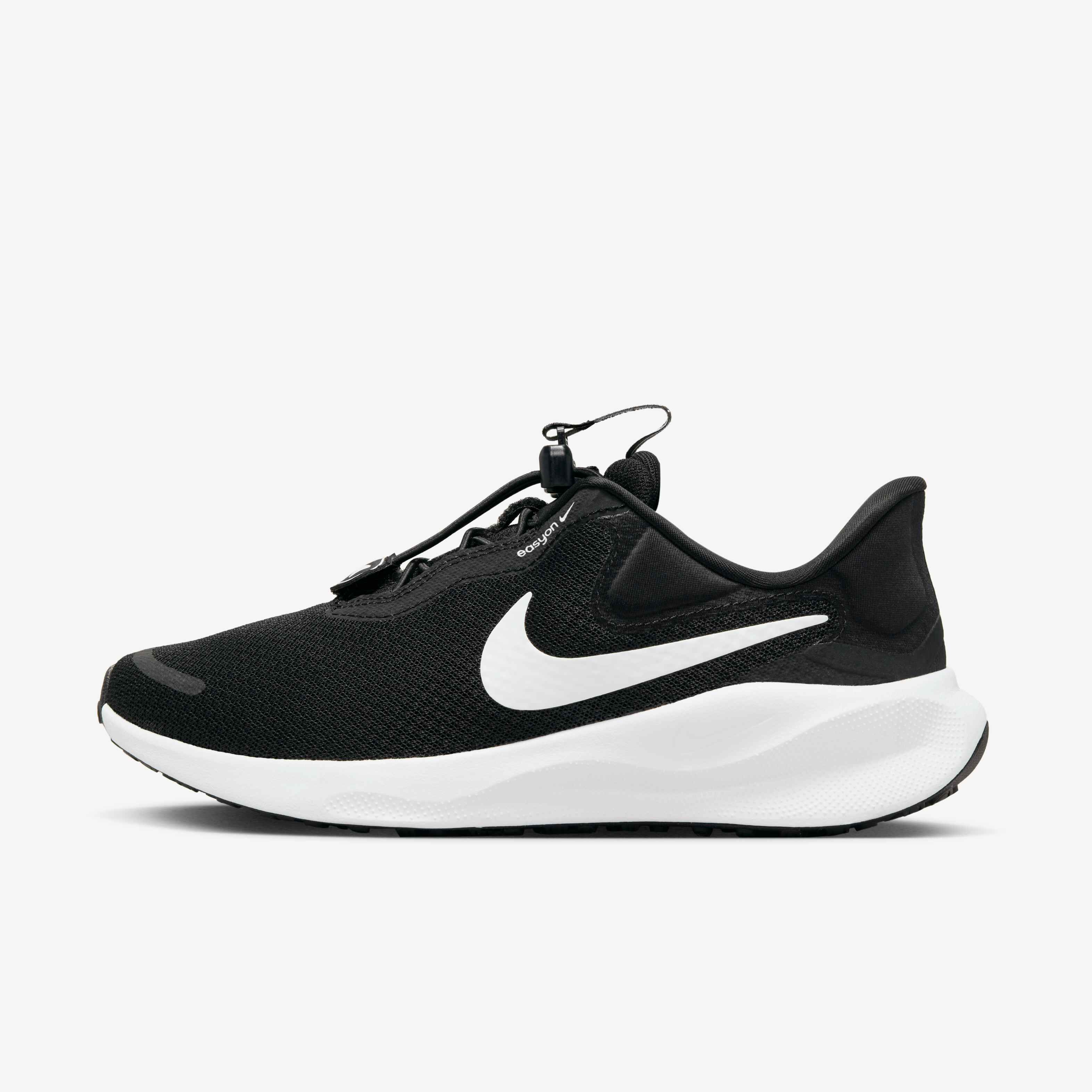 Nike Revolution 7 EasyOn image number 0