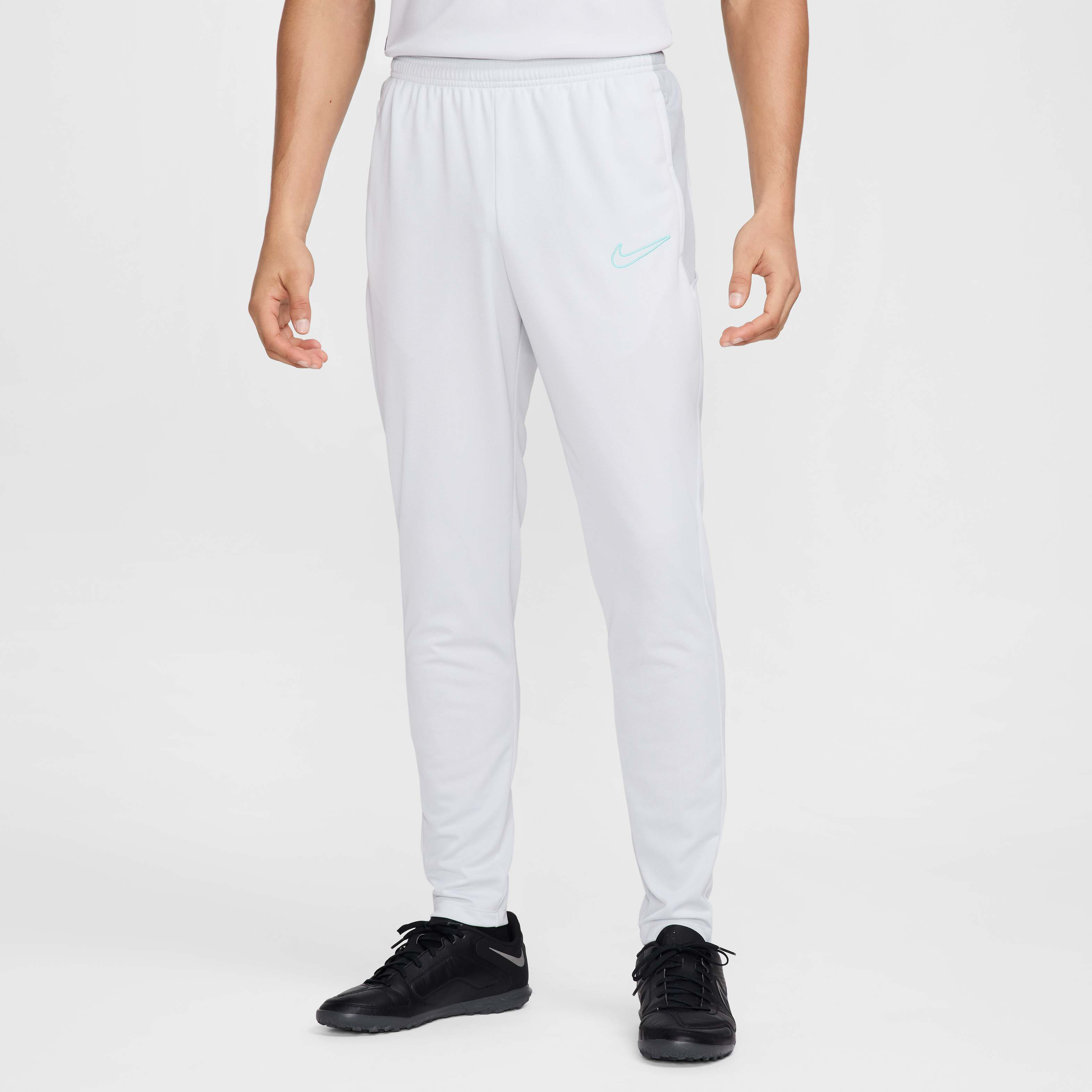 Nike Academy image number 7