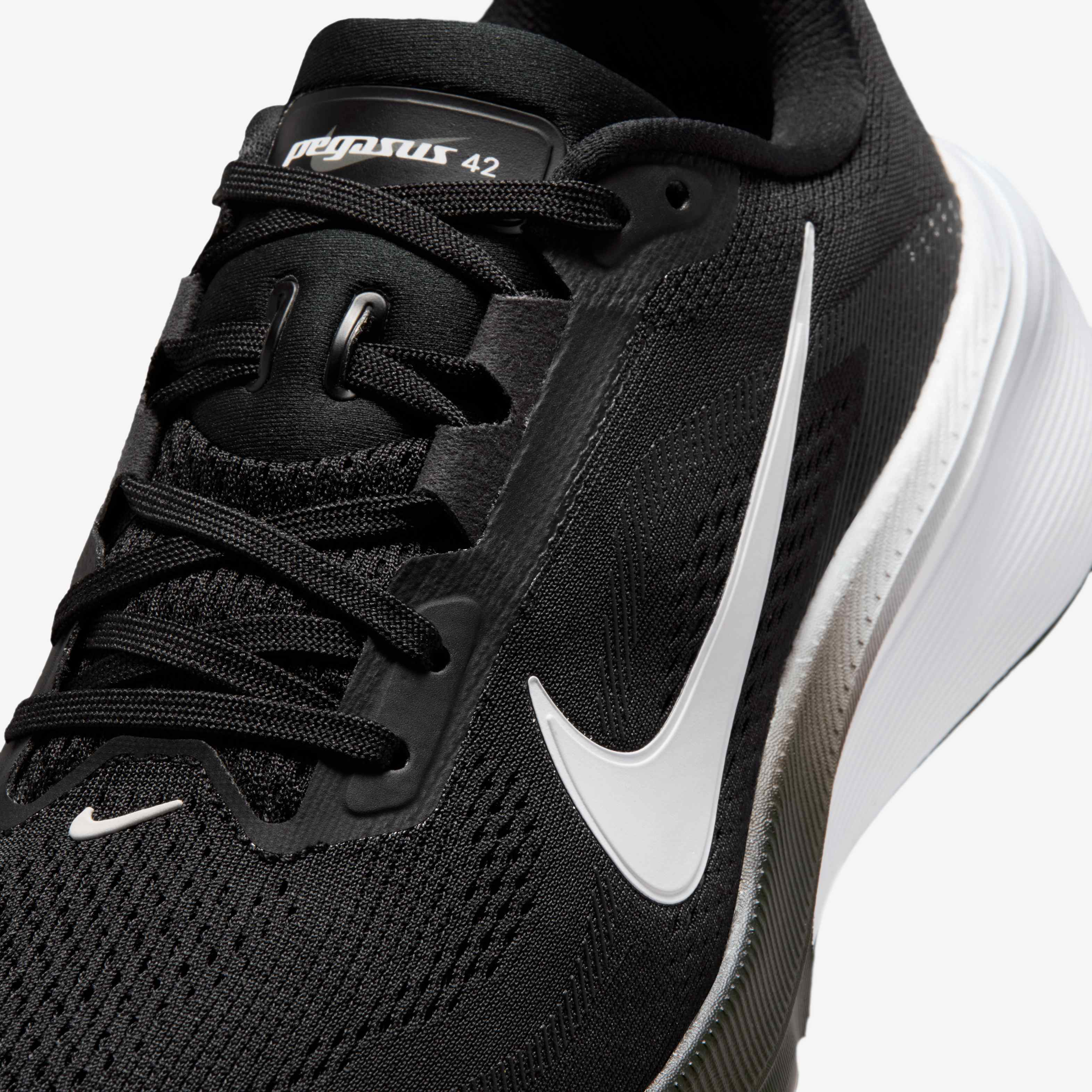Nike Pegasus 42 image number 6