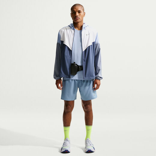 نايكي تشالنجر