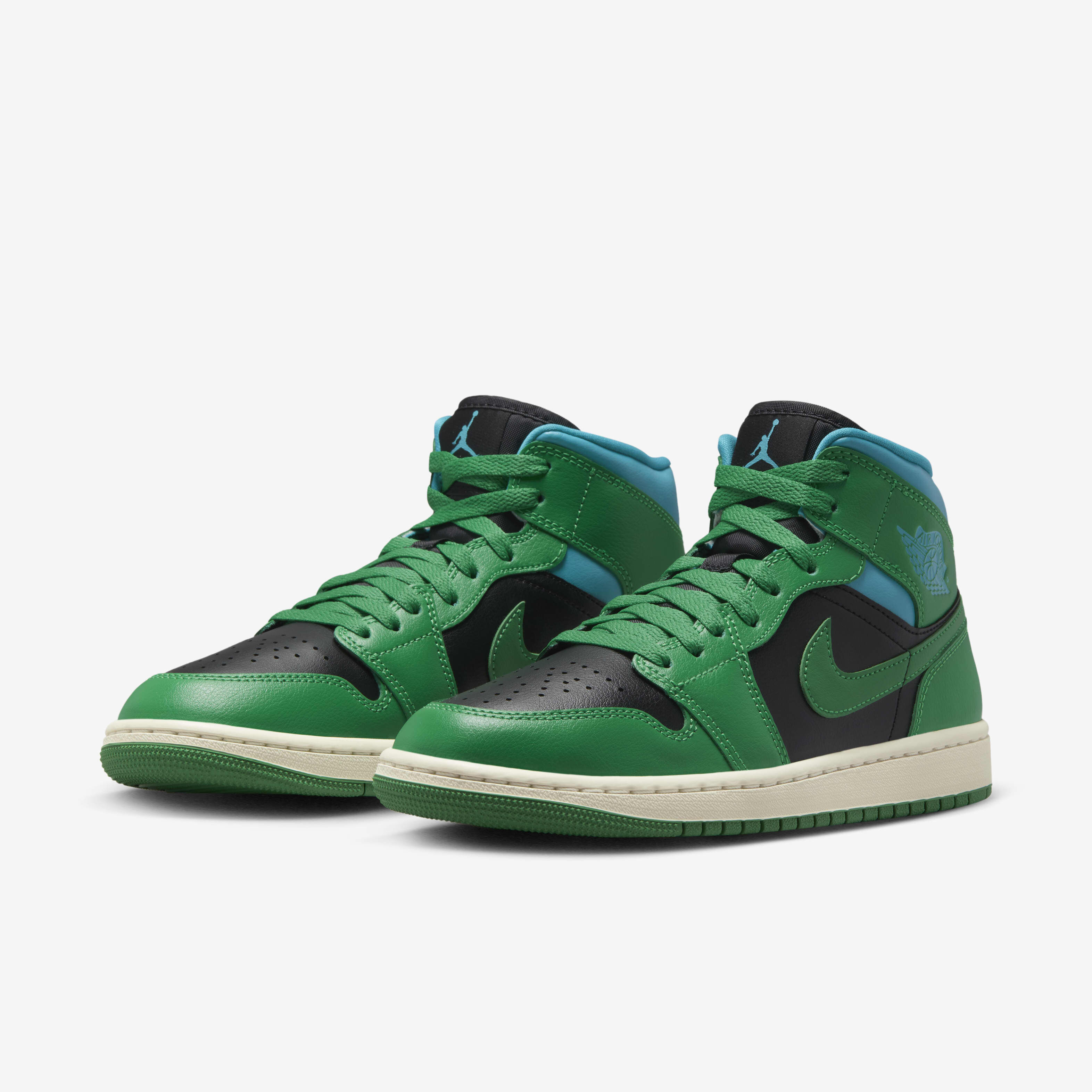 Air Jordan 1 Mid image number 4
