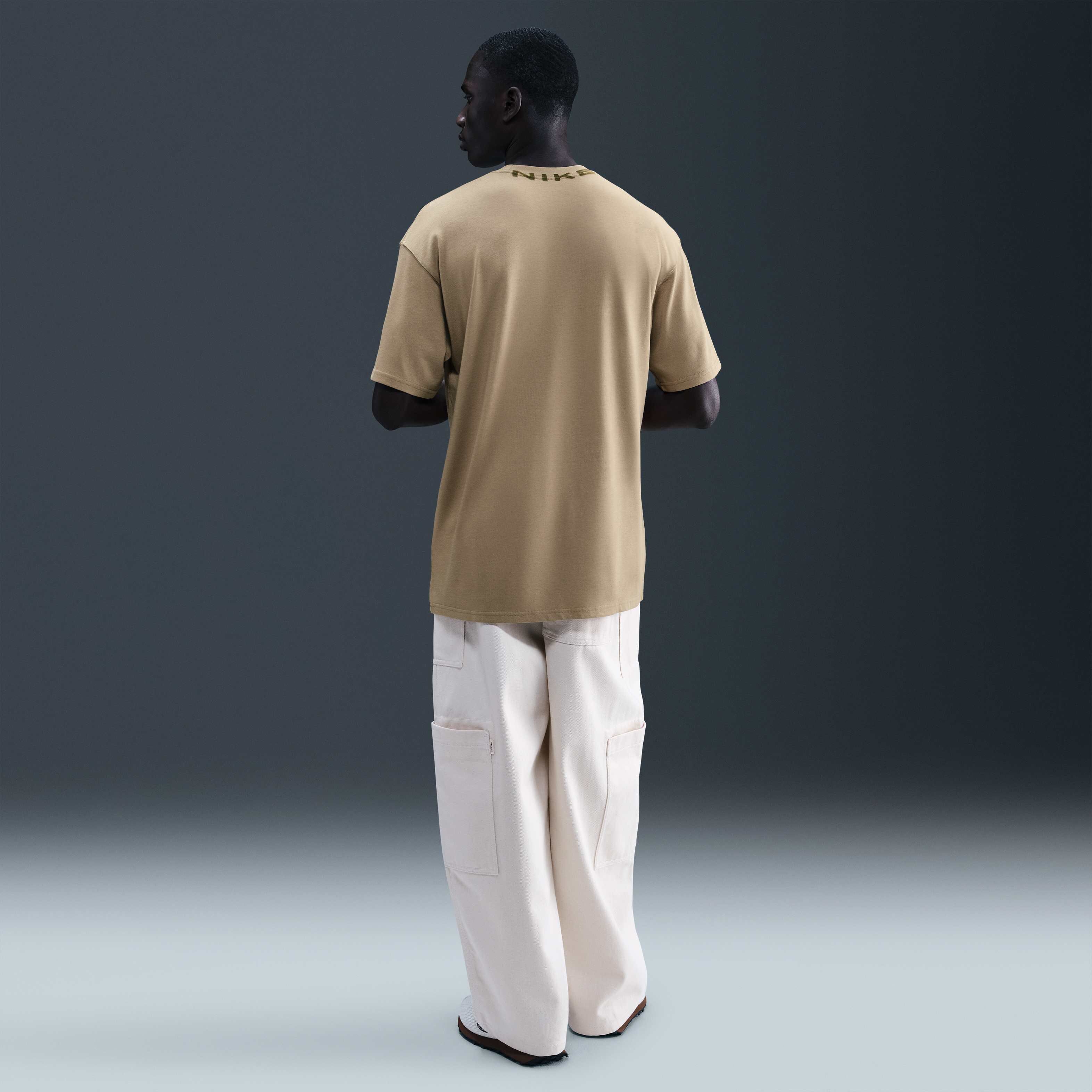 نايكي سبورتسوير image number 4