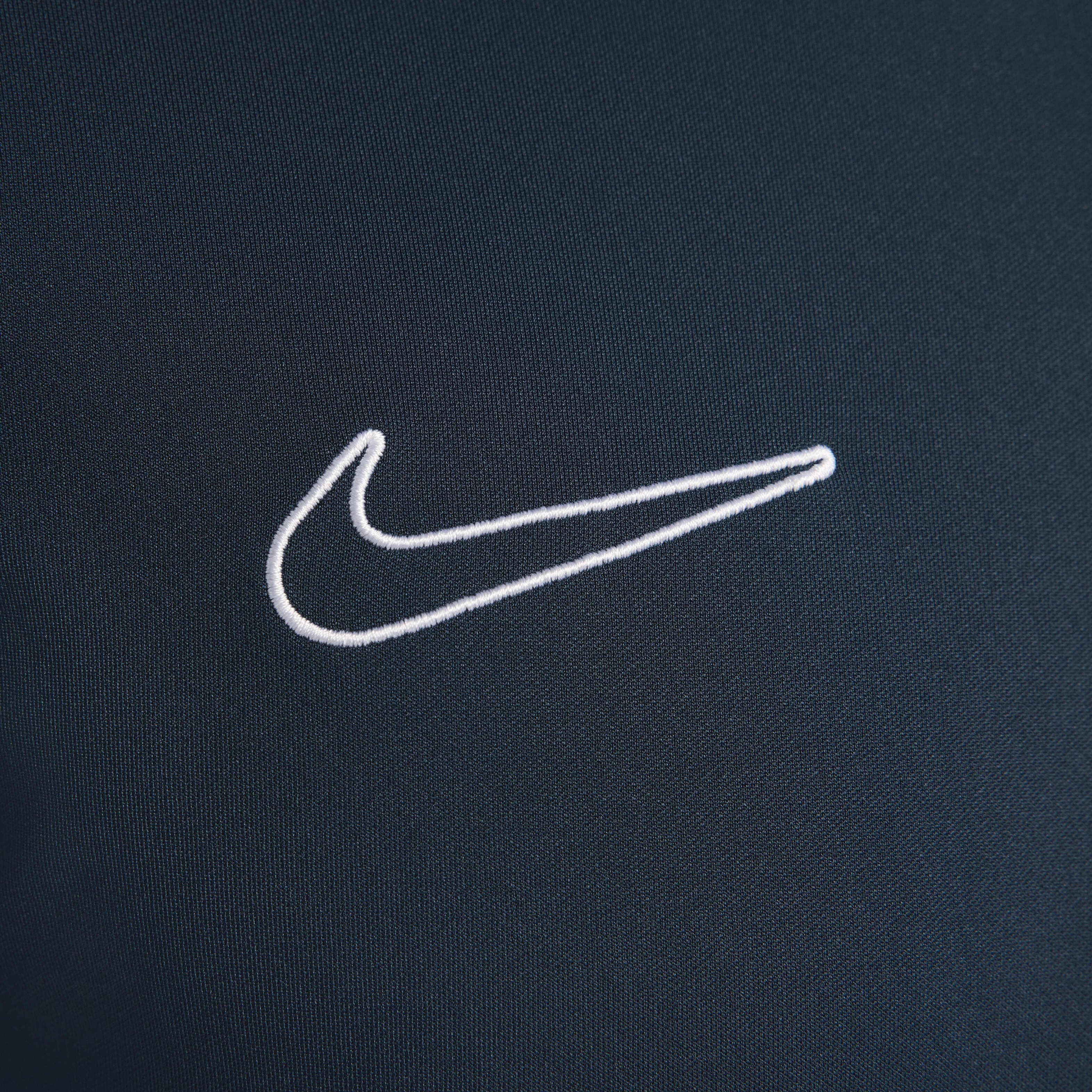 Nike Academy image number 3