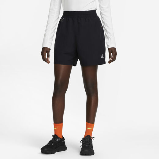 شورتات-نايكي, نايكي ايه سي جي, شورت للنساء