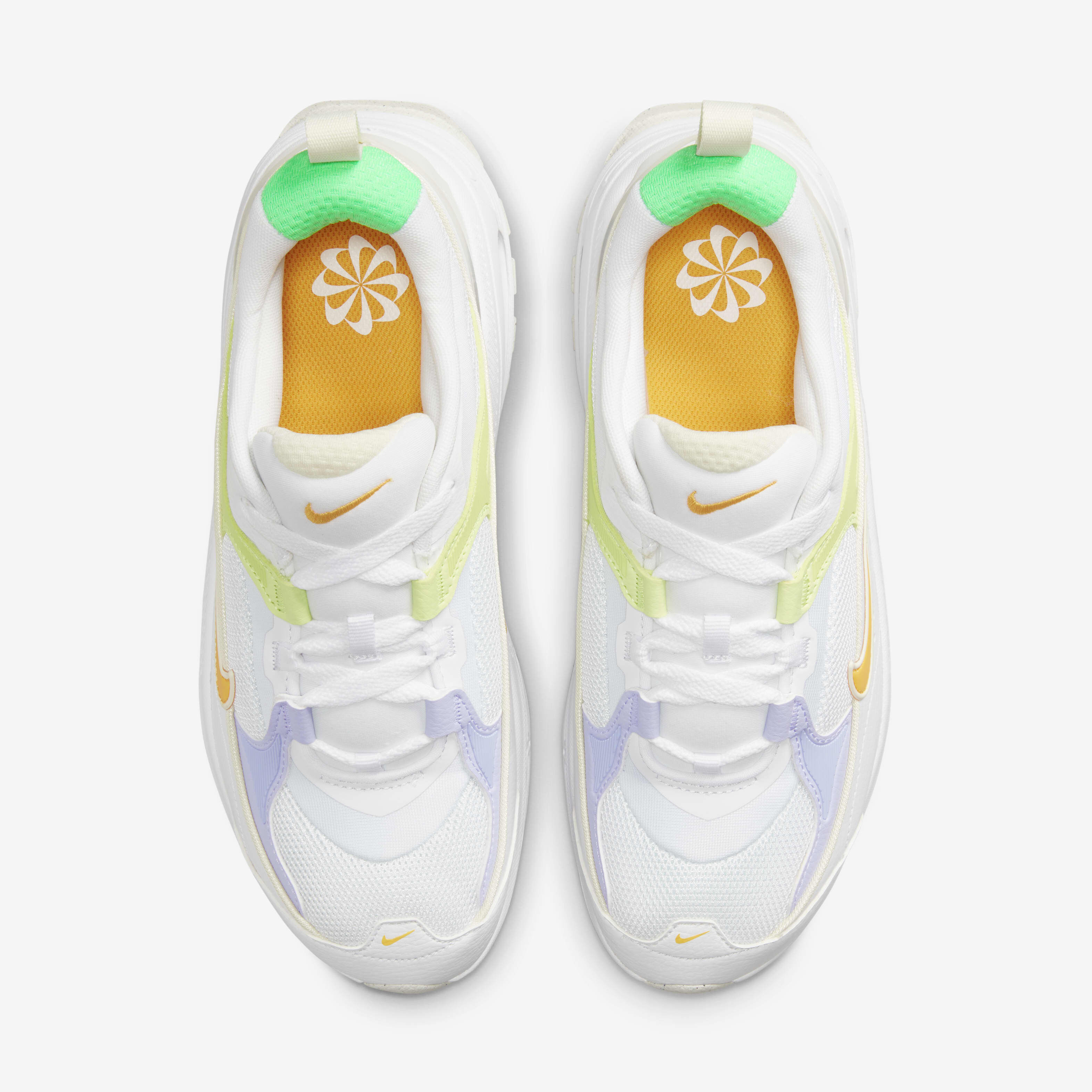 ★Nike★大人気★WMNS Air Max Bliss Next Nature★追跡可 ☆NIKE☆大人気☆WMNS AIR MAX BLISS NEXT NATURE☆追跡可 (Nike