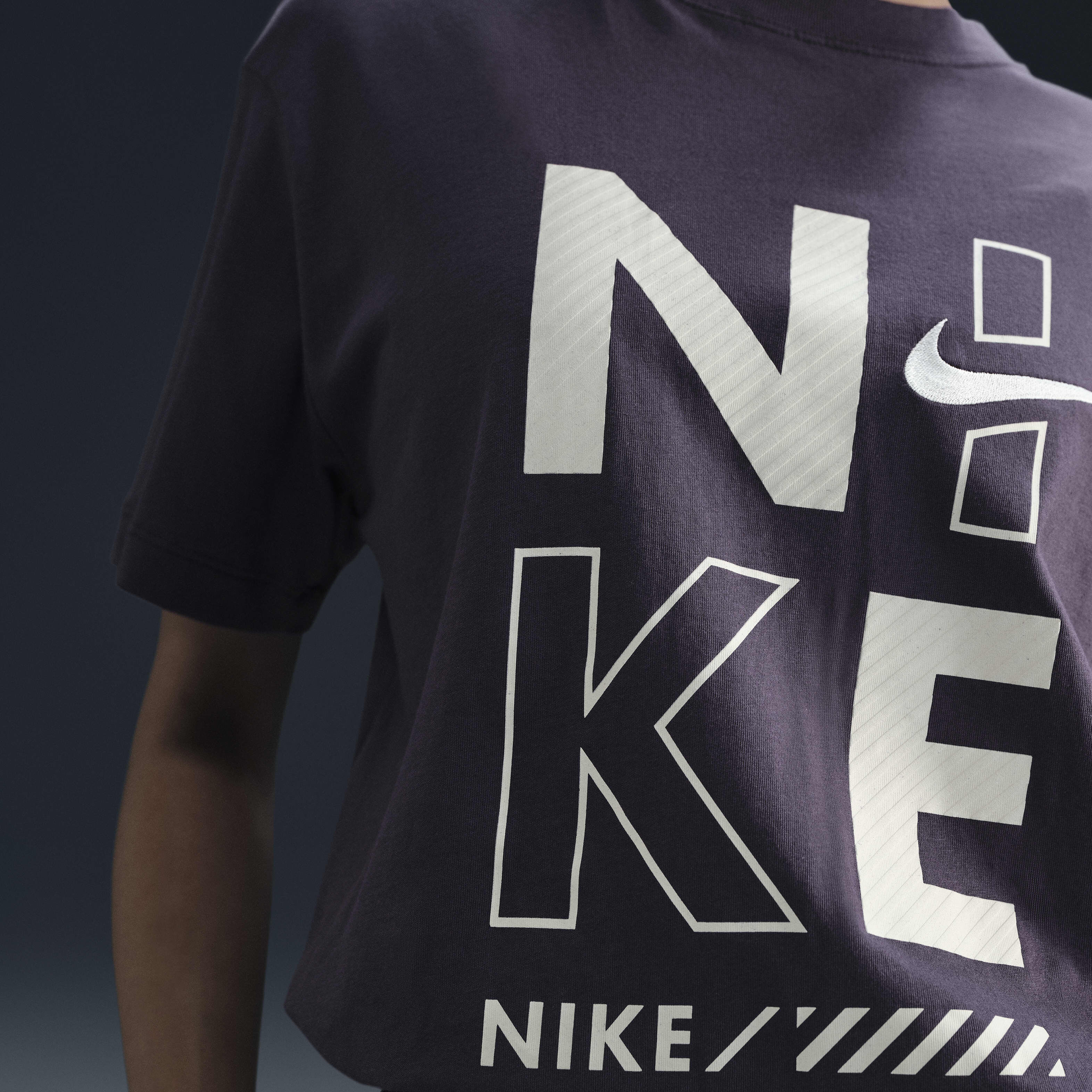 نايكي سبورتسوير image number 2