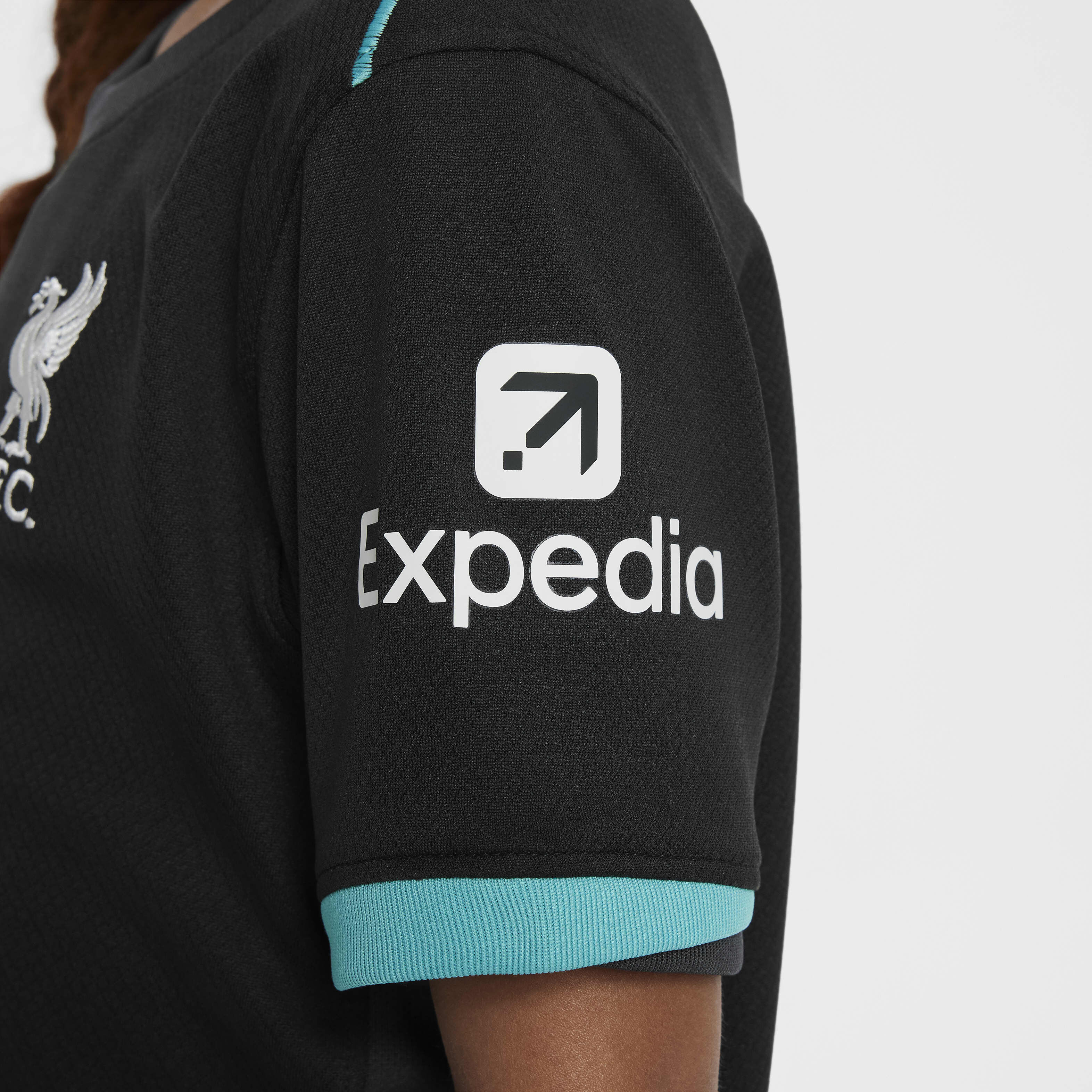 ليفربول 2024/25 ستيديوم الاحتياطي image number 6