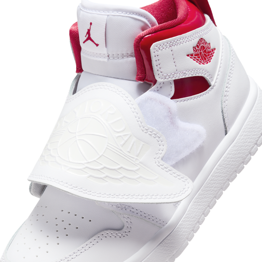 Nike clearance sky jordan