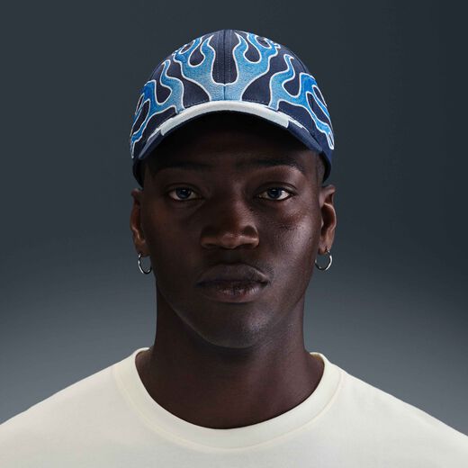 Men's Accessories & Equipment-Nike, Nike Club Cap, Structured OG Flame Cap