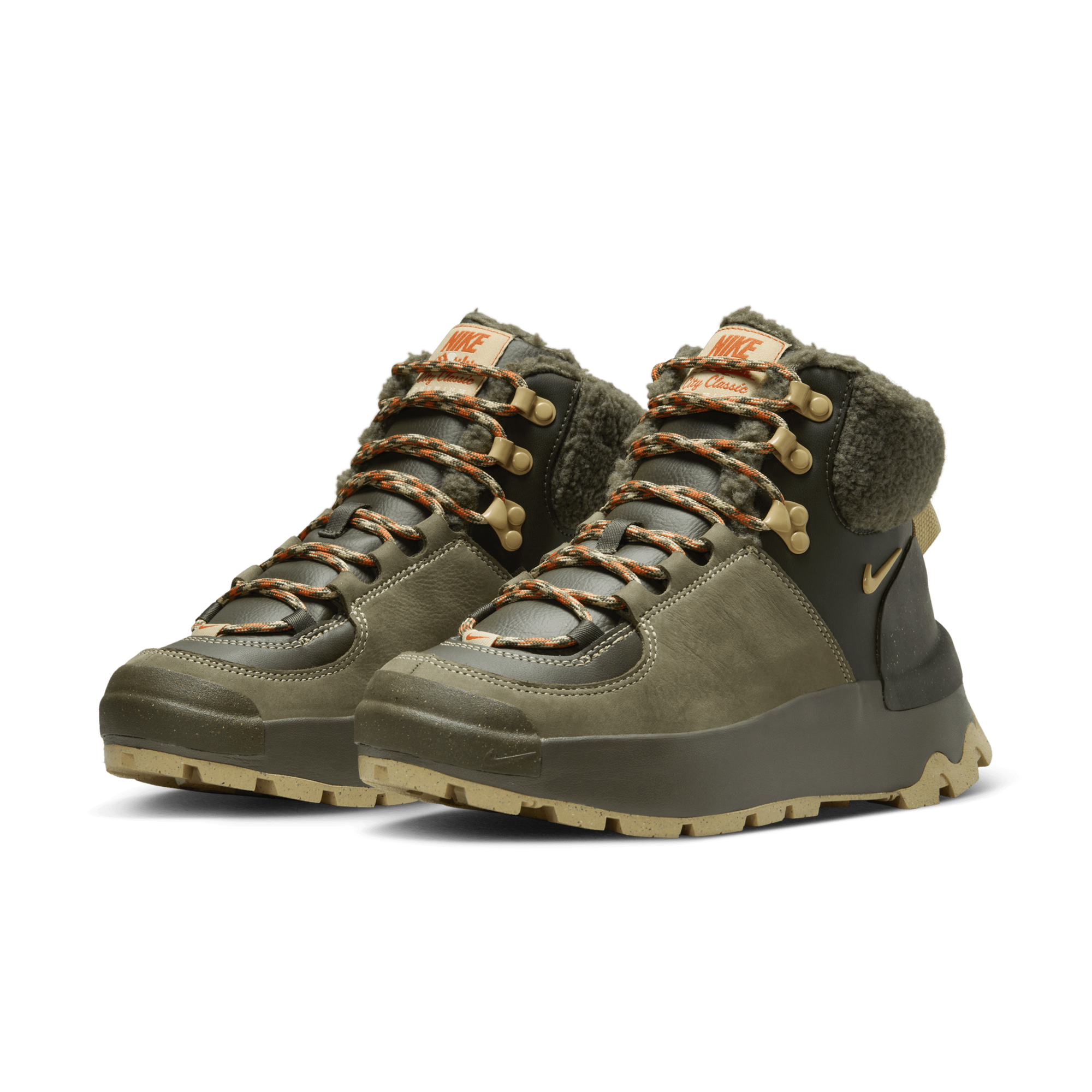 Nike 2025 manoa olive
