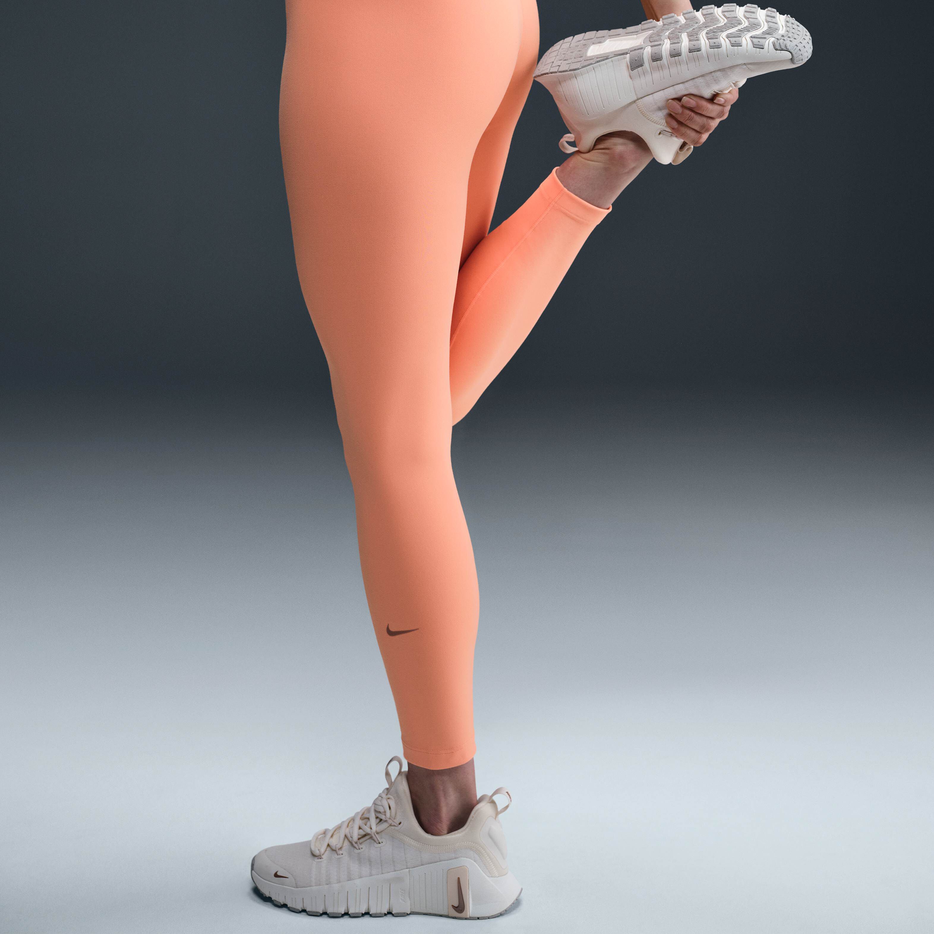 Nike One image number 2