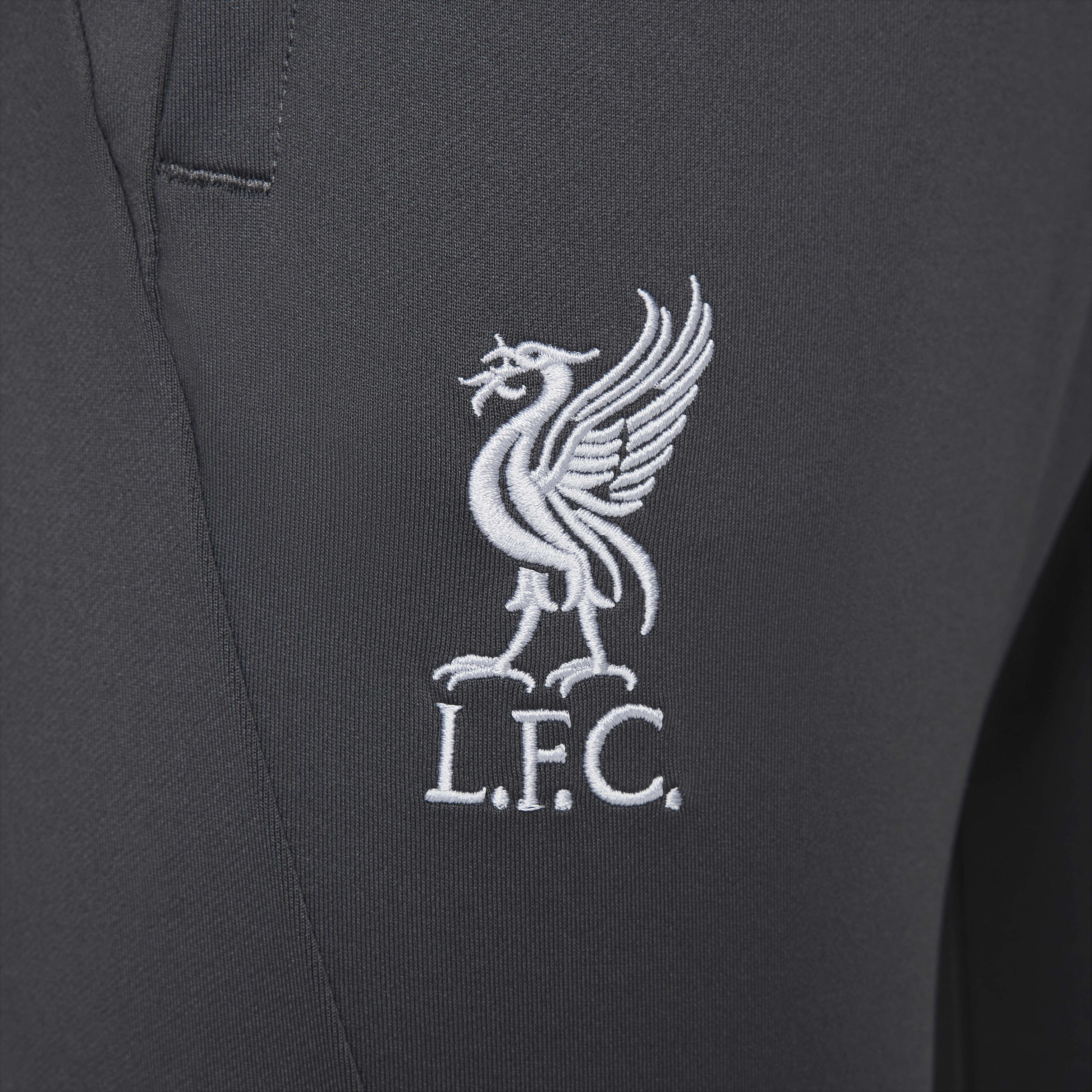 ليفربول F.C. سترايك image number 4