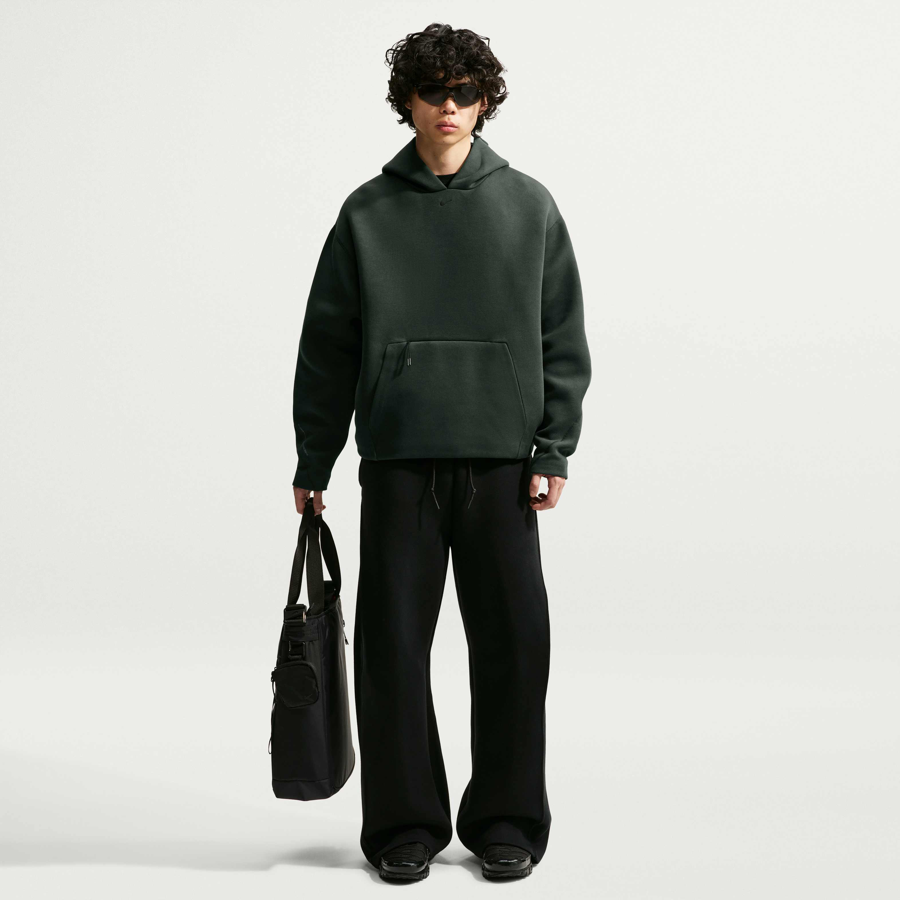 Nike Tech image number 3