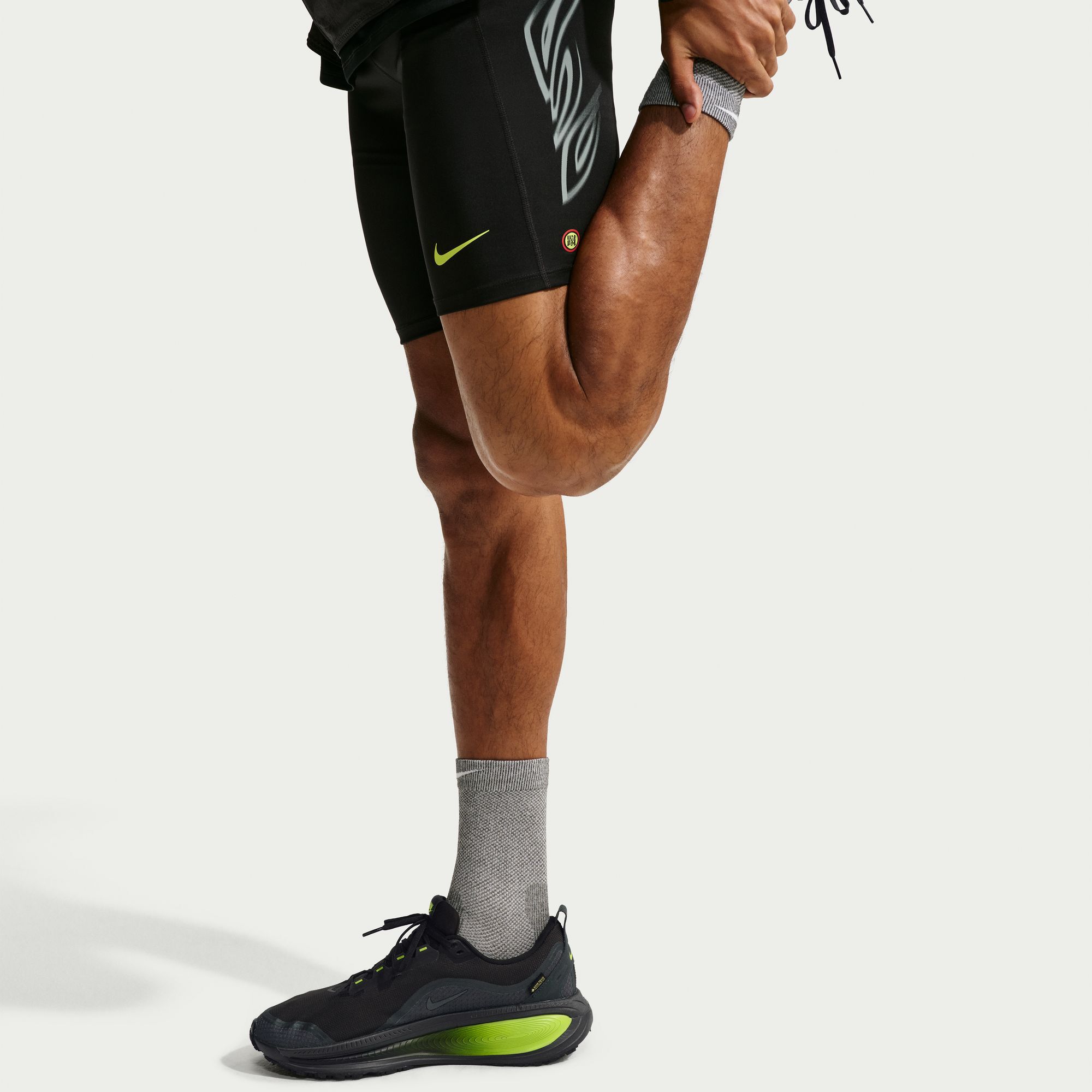 Nike Vomero 18 GORE-TEX image number 4