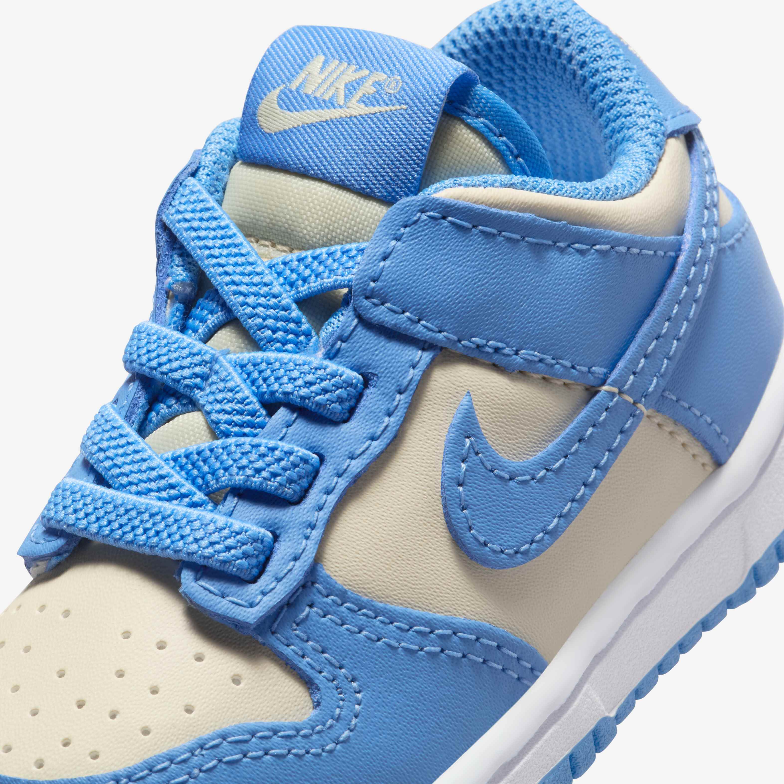 Nike Dunk Low image number 6