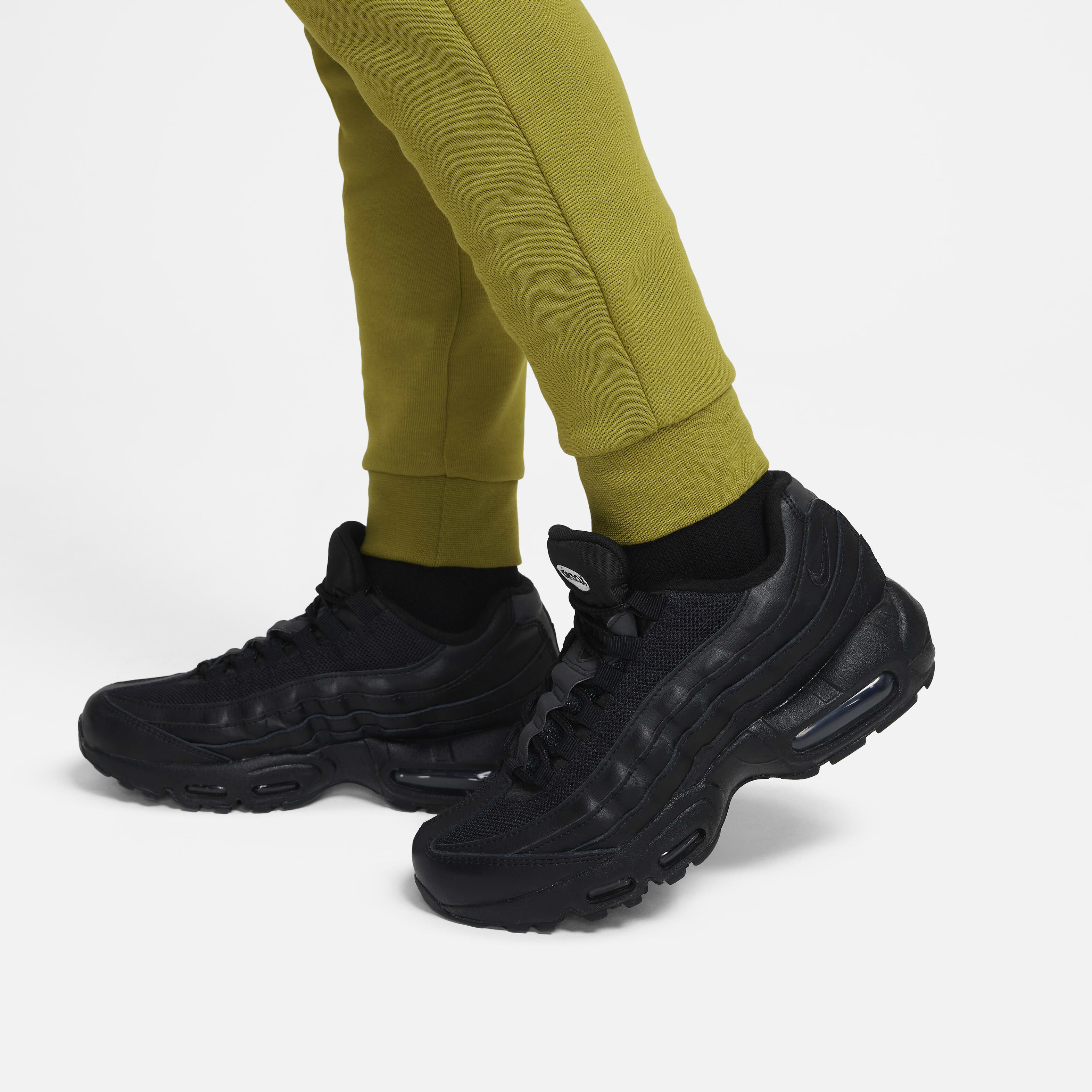 Nike Sportswear Tech Fleece image number 4