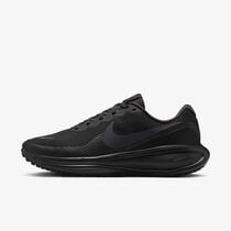 Nike Revolution 8