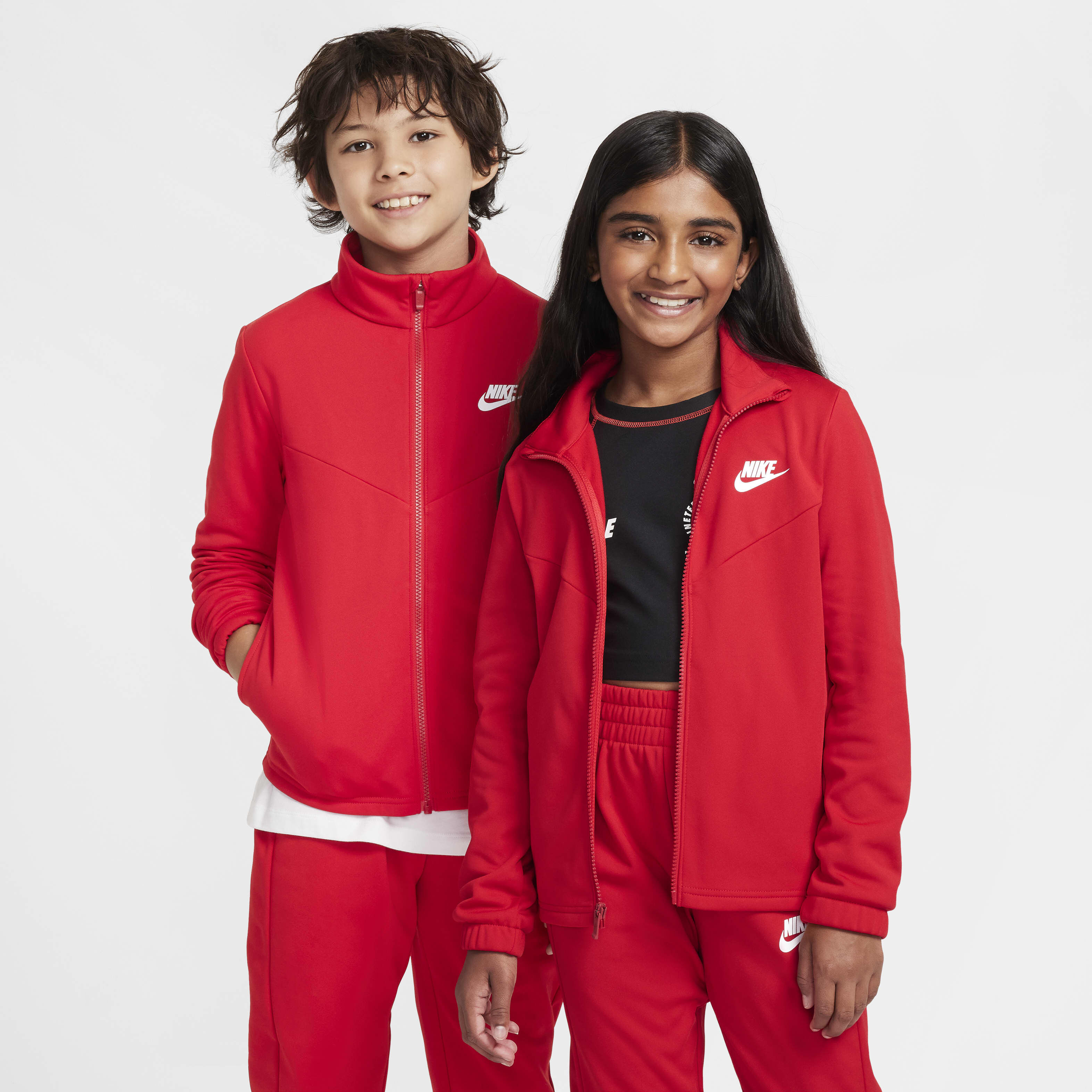 نايكي سبورتسوير image number 2