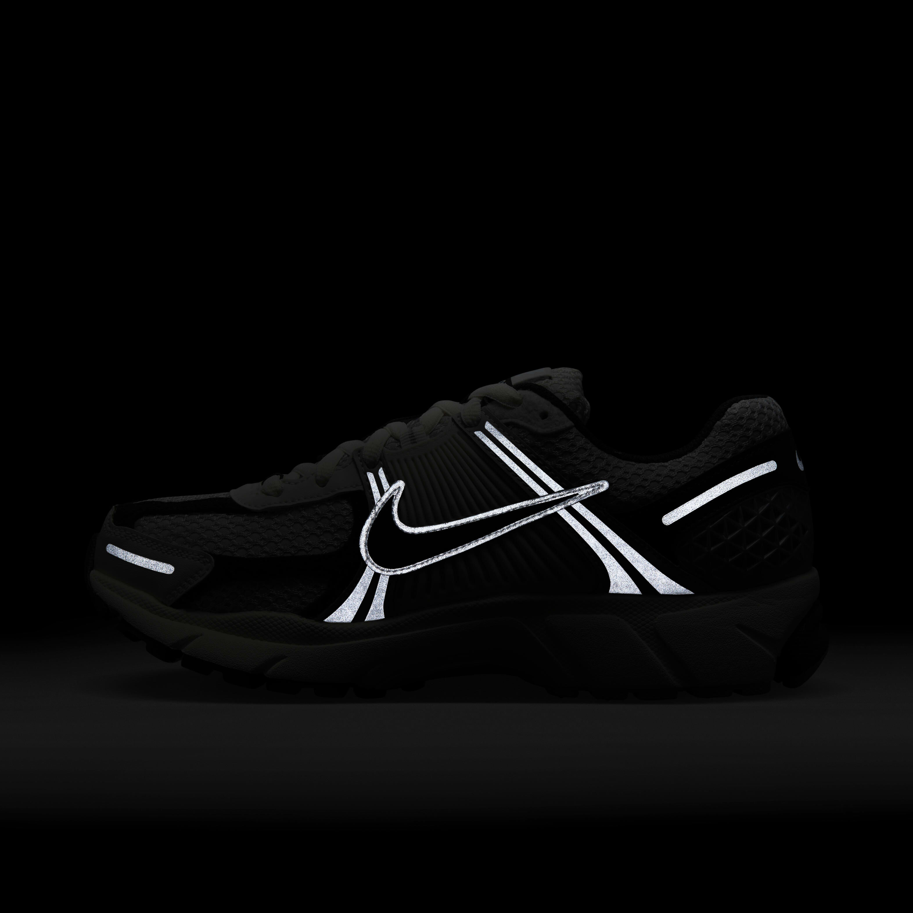 Nike zoom pure black outlet