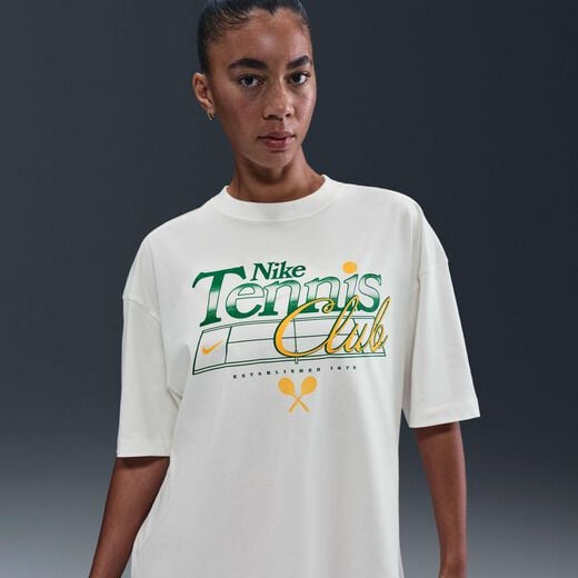 New In Women's Short Sleeves Shirts-Nike, Nike Sportswear, Women's Oversized Graphic T-Shirt