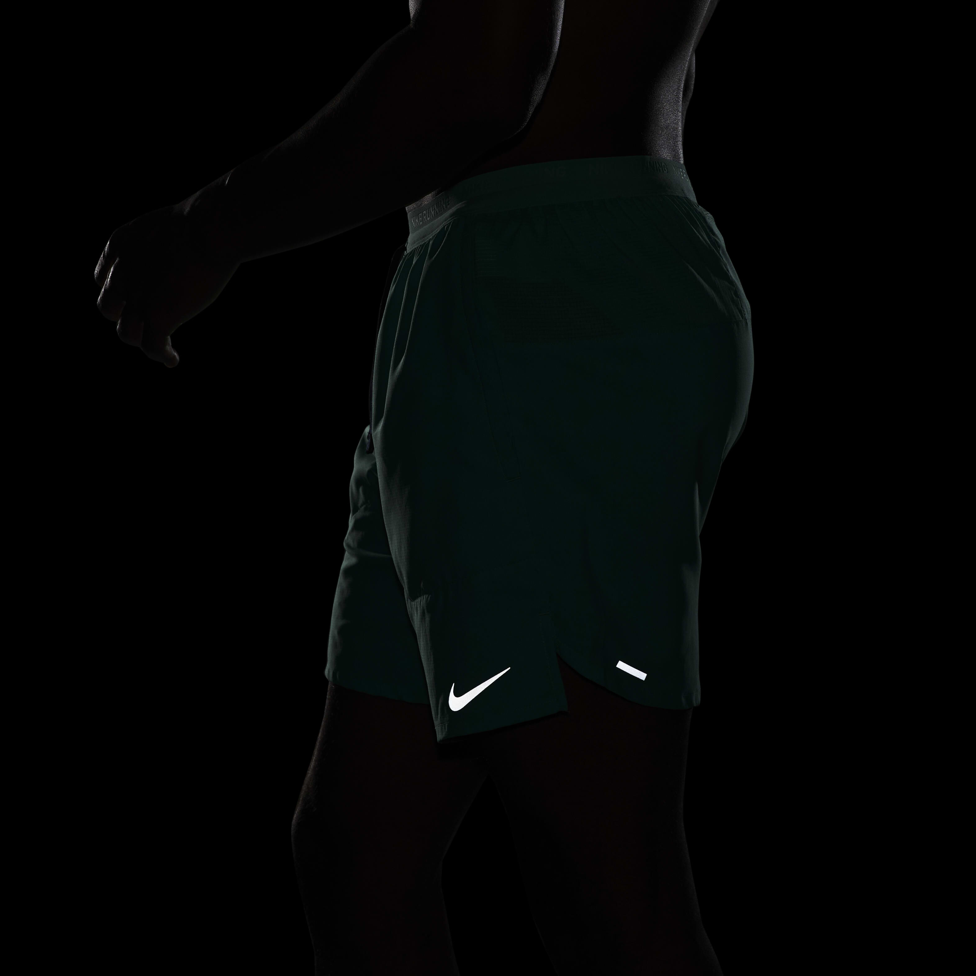 نايكي سترايد image number 7