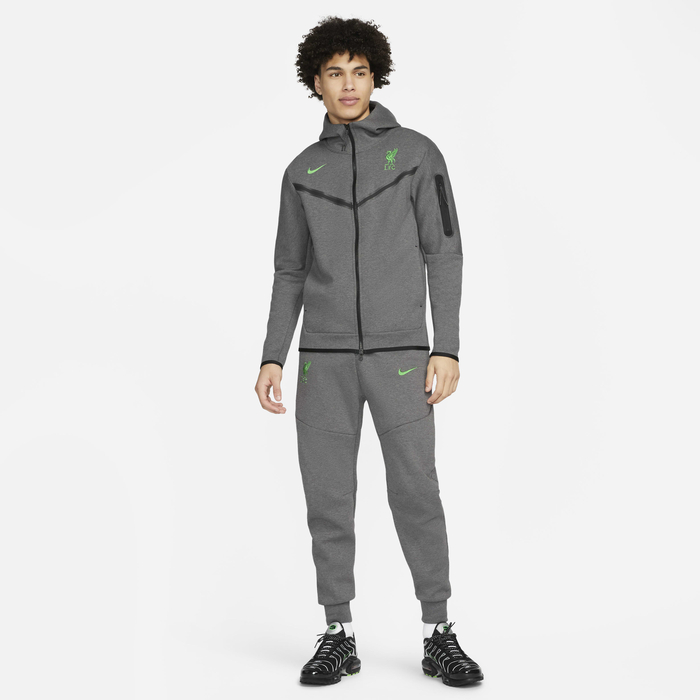 Liverpool F.C. Tech Fleece Windrunner image number 9 Liverpool F.C. Tech Fleece Windrunner image number 9