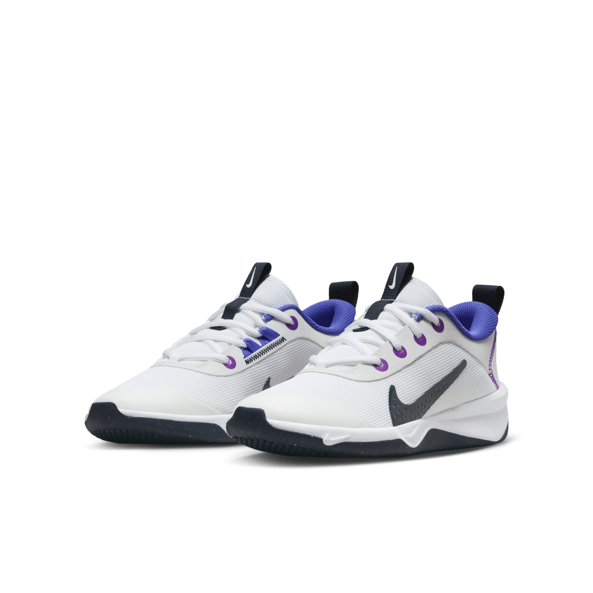 Nike indoor tennis shoes hotsell