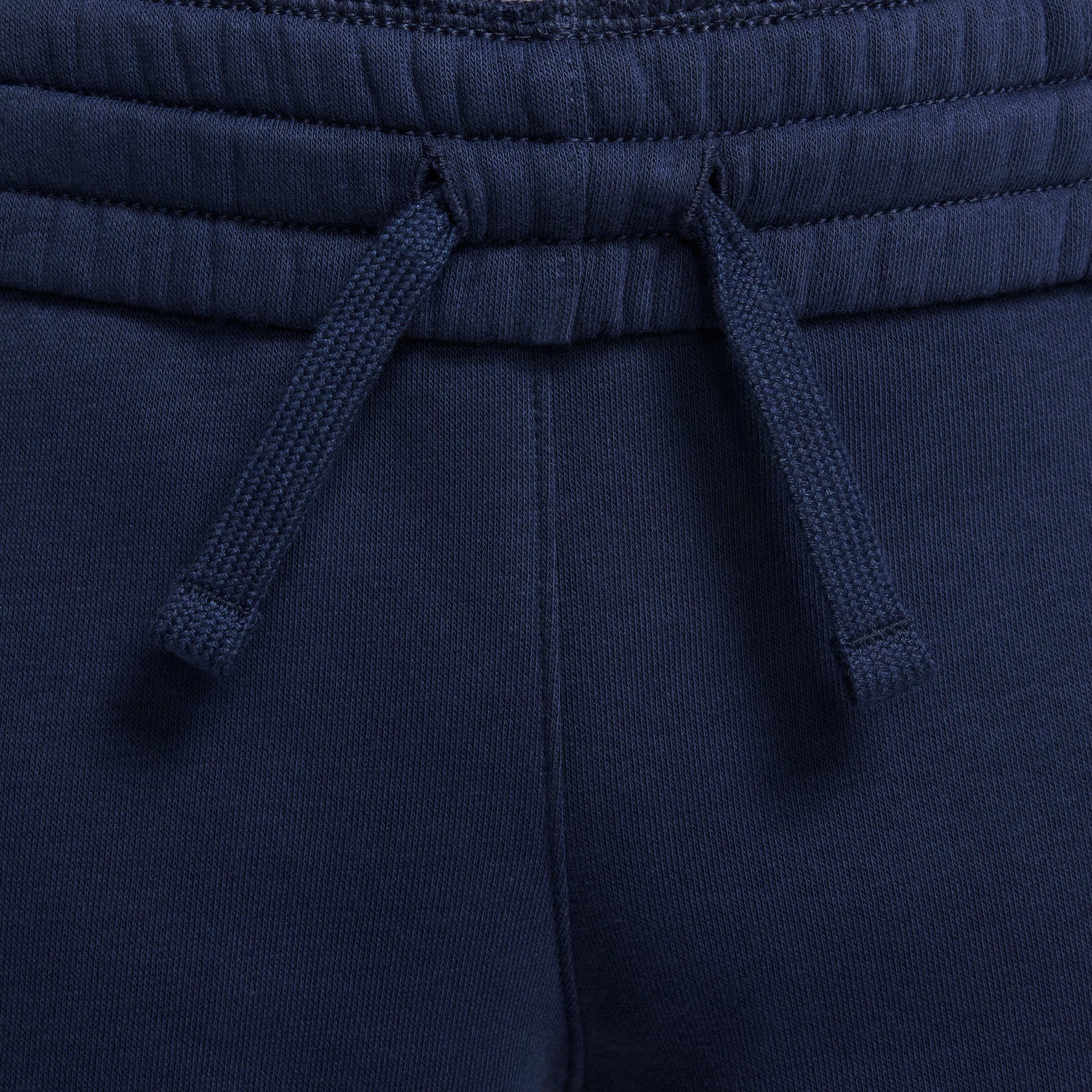 Nike Sportswear Club Fleece image number 2