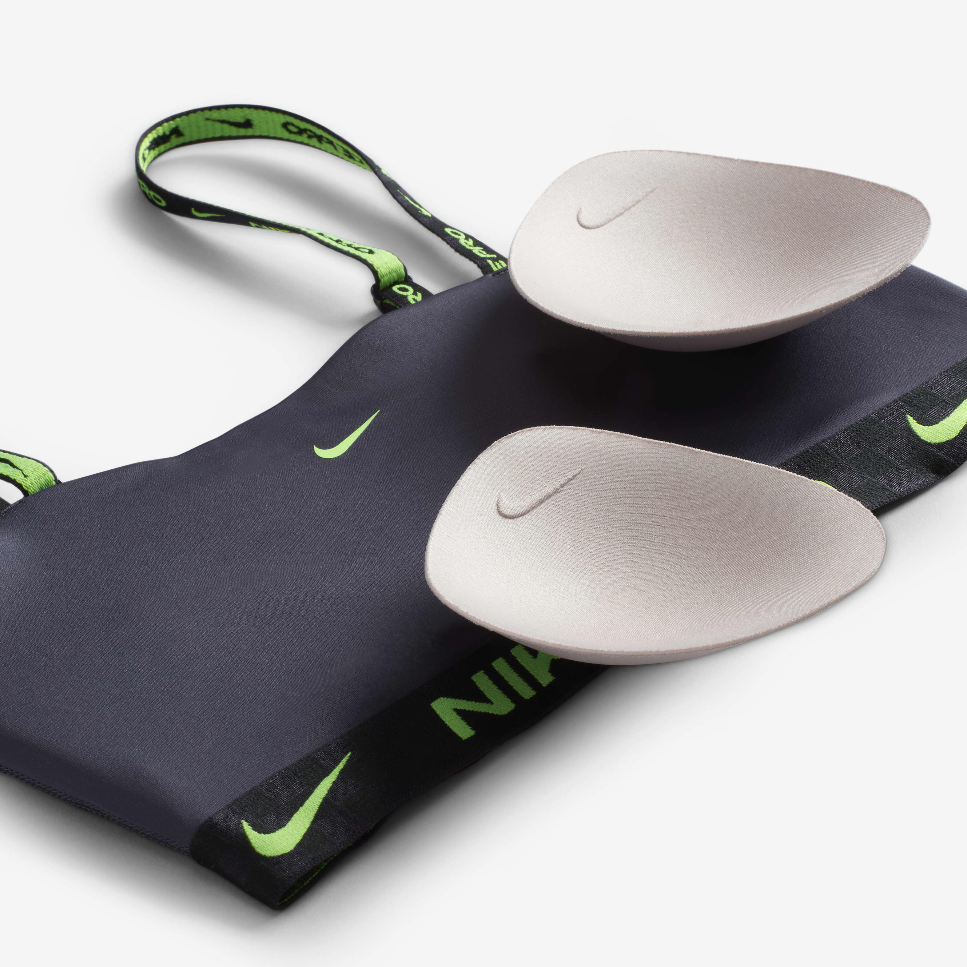 Nike Pro Indy image number 3