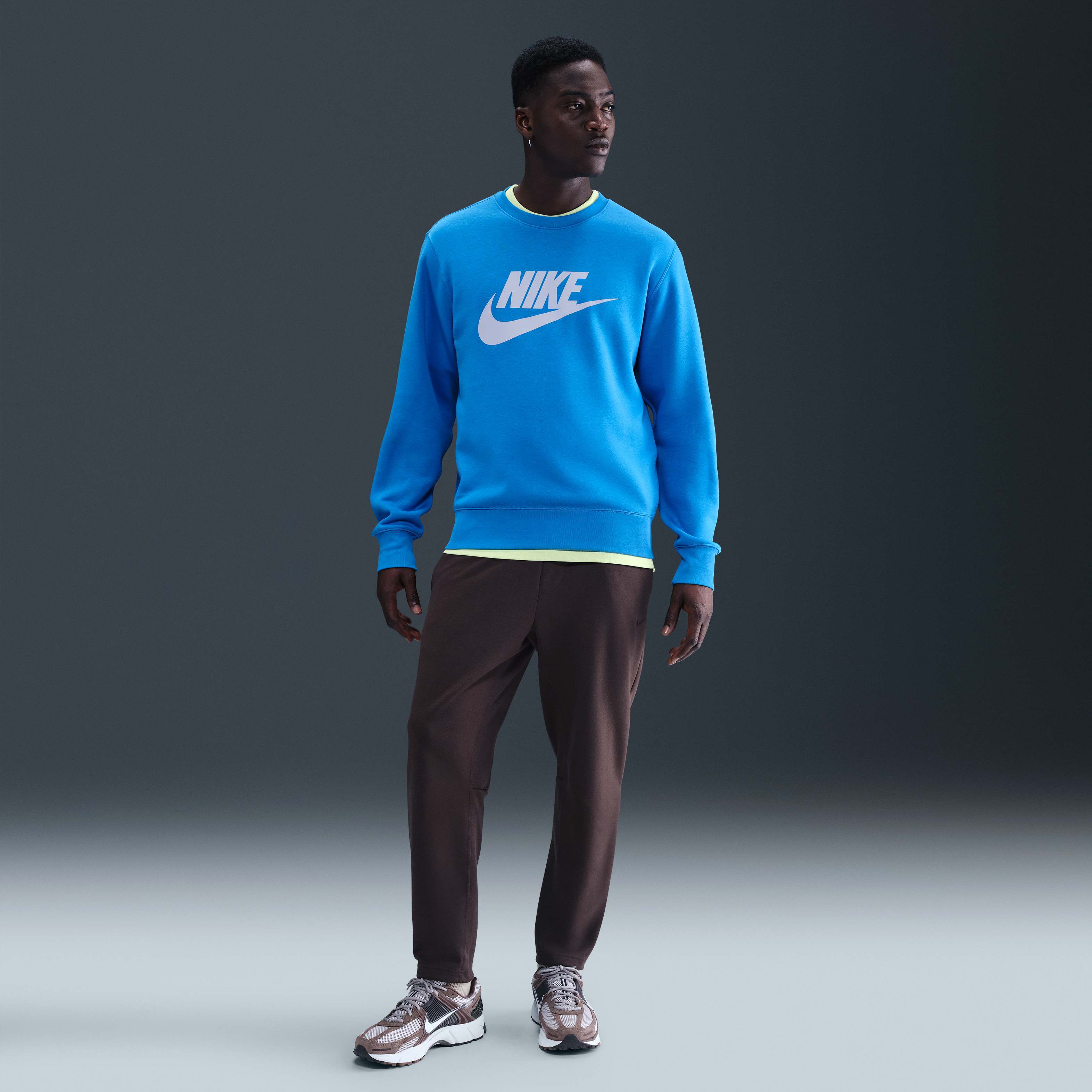 Nike Sportswear Club image number 3