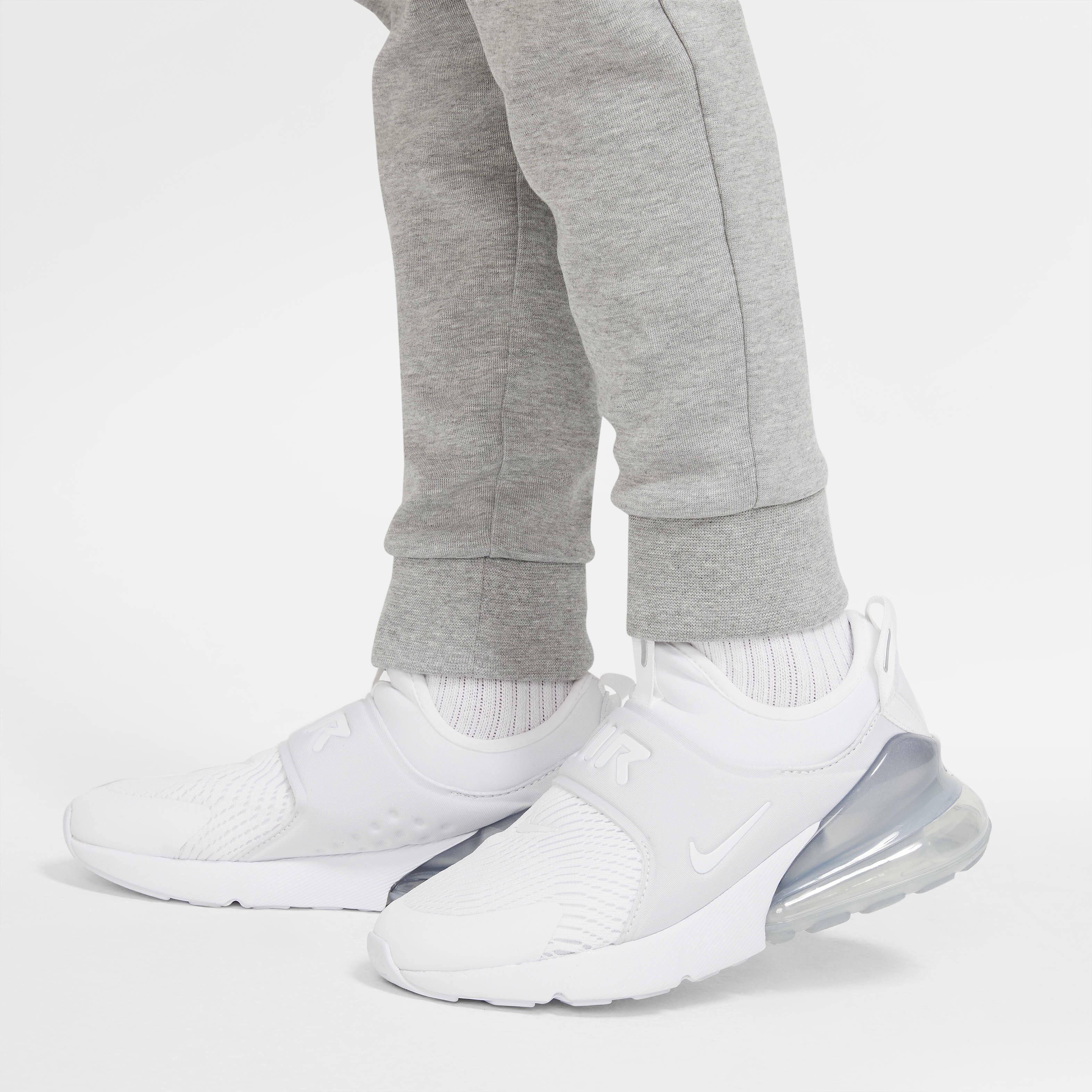 Nike Sportswear Tech Fleece image number 4
