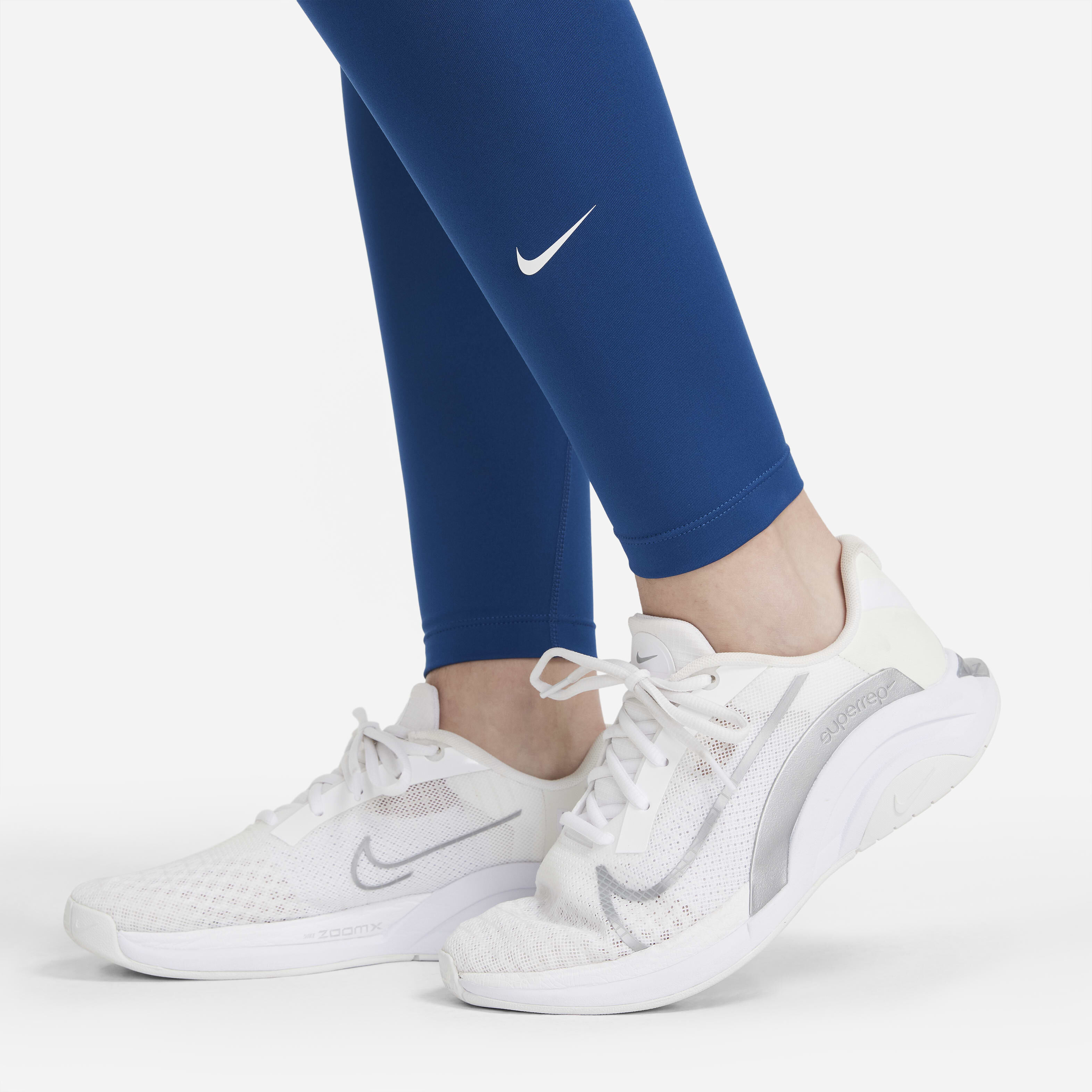 Nike One image number 4