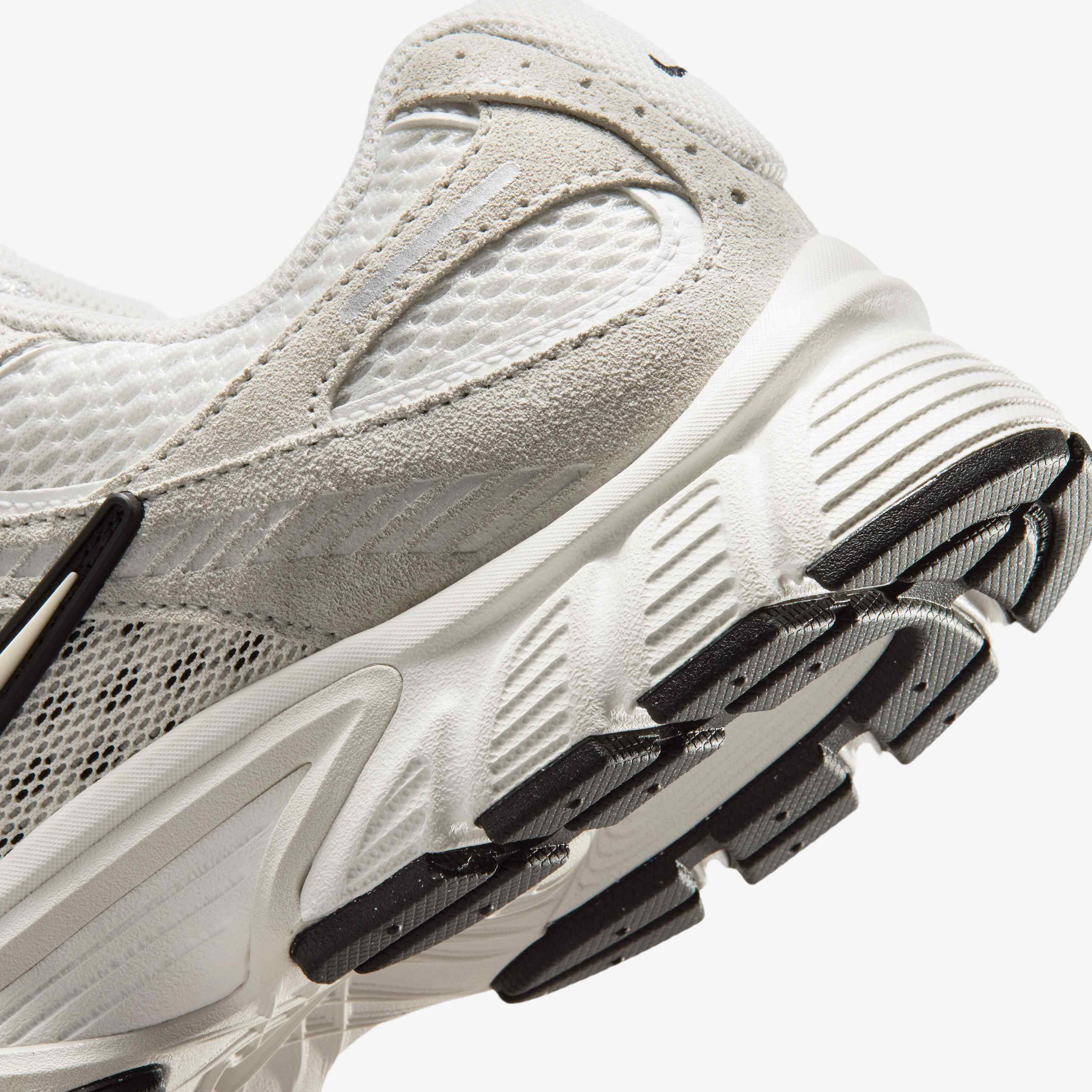 نايكي V5 RNR سويد image number 7