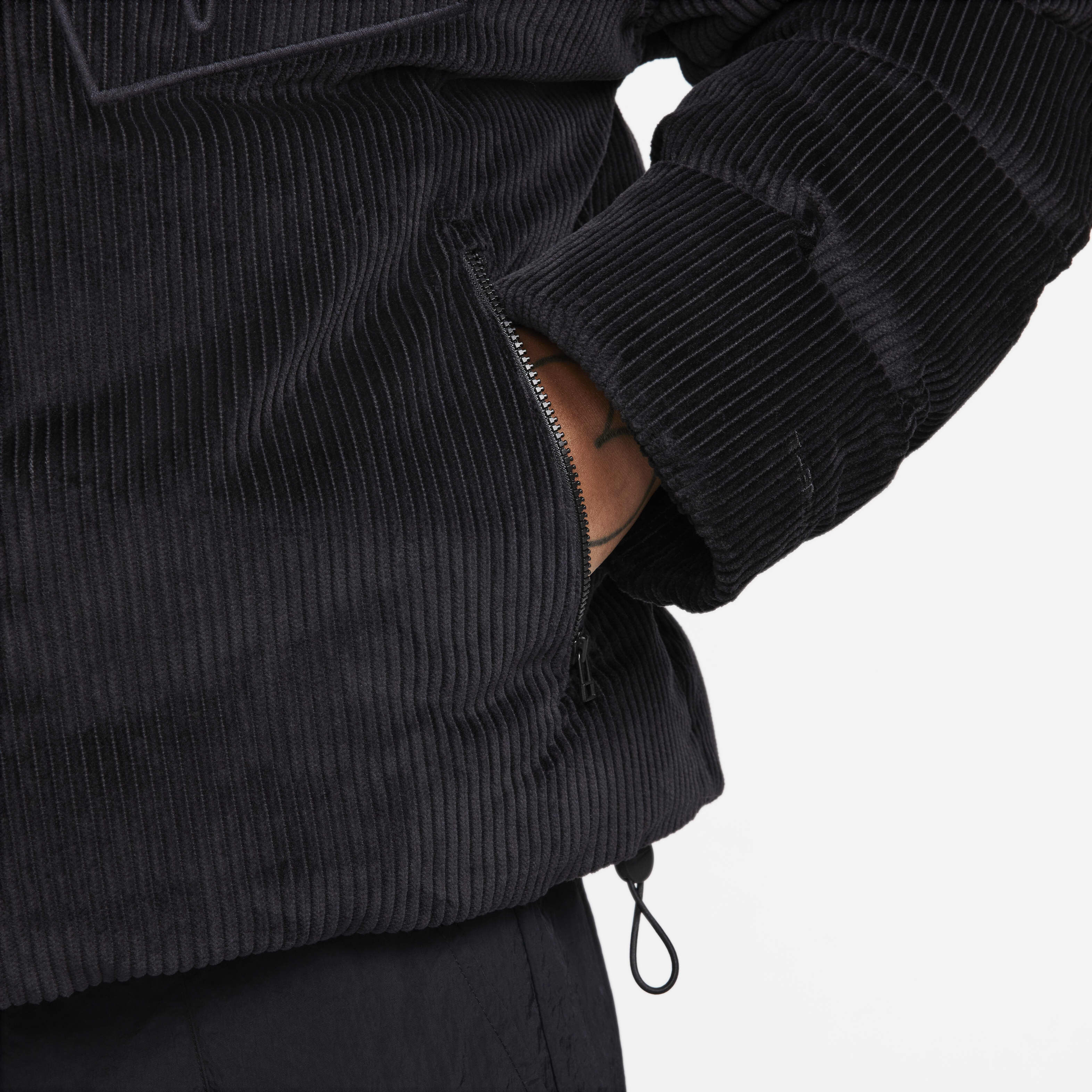 نايكي سبورتسوير ايسنشال image number 5