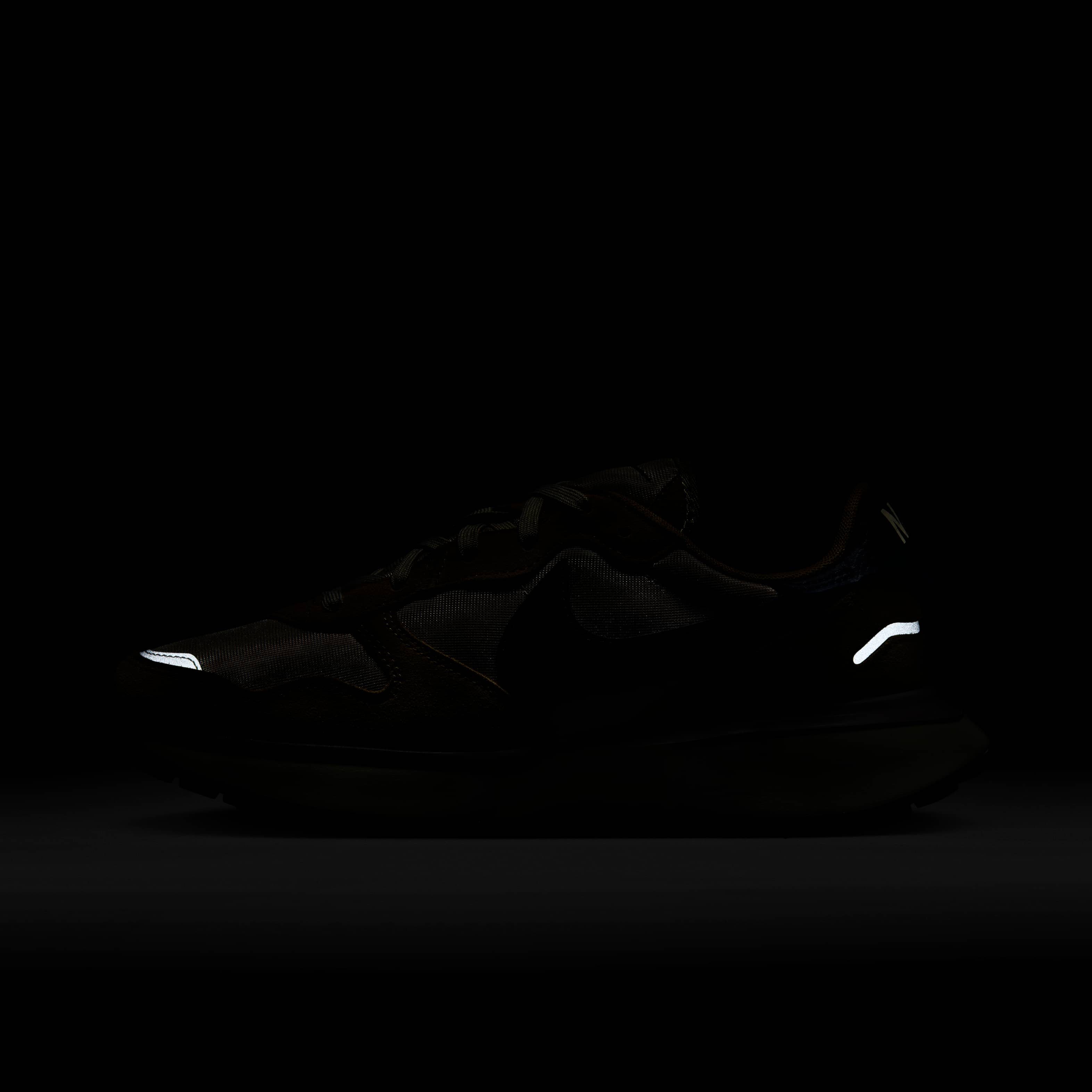 Nike Phoenix Waffle image number 12