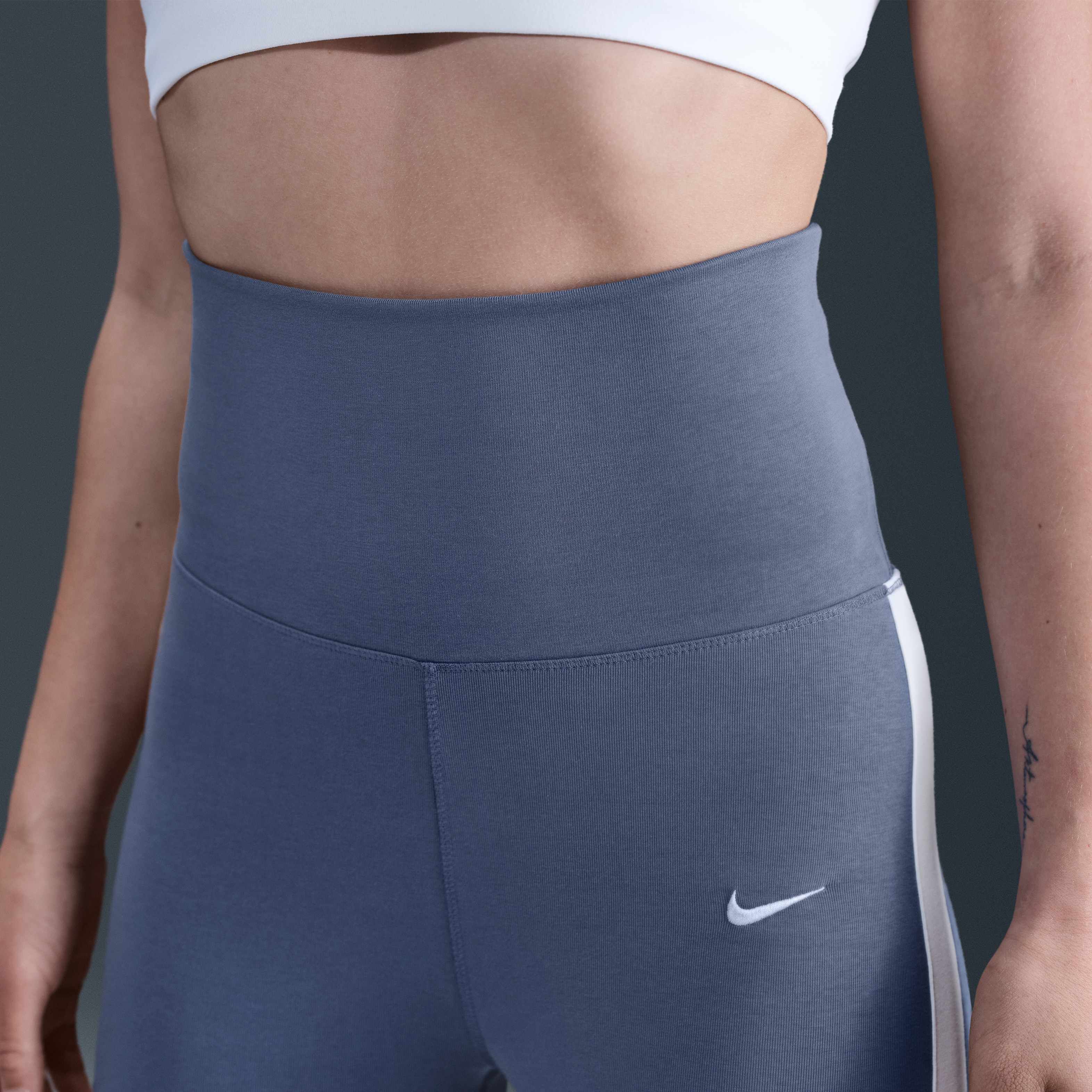 نايكي سبورتسوير image number 5