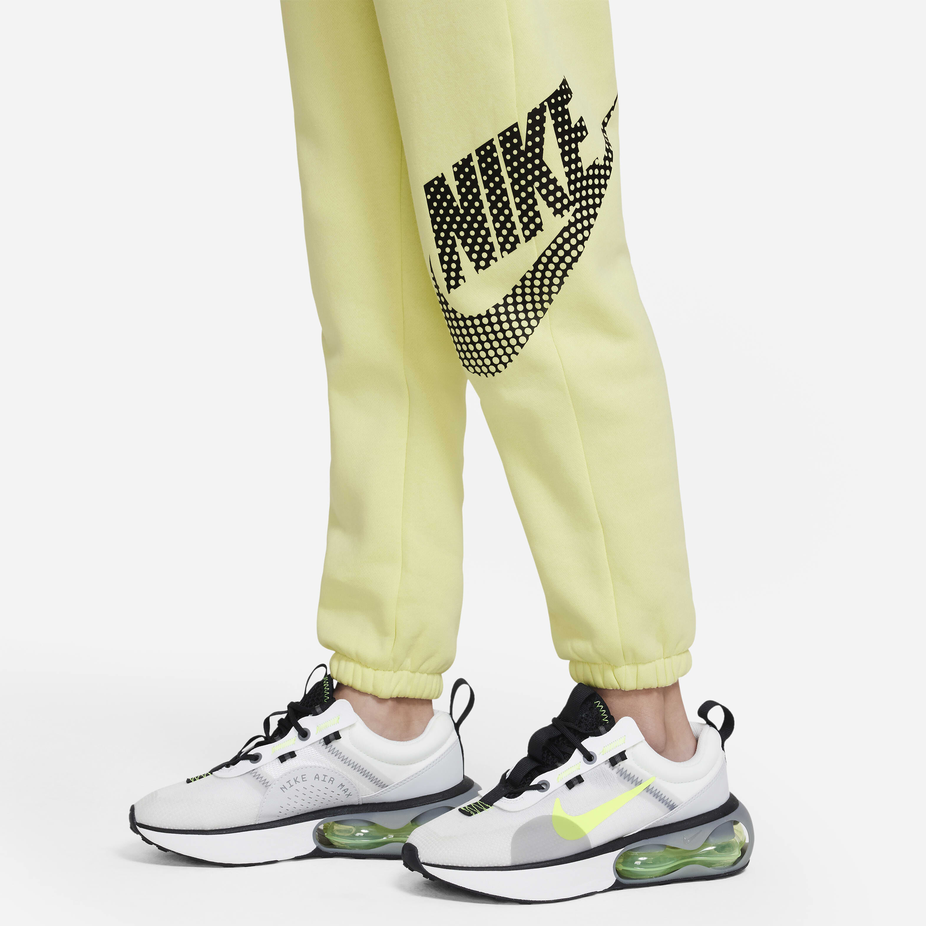 Nike Sportswear image number 5
