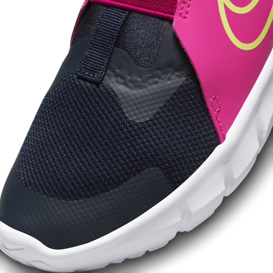 Nike girls' flex runner grade top school running shoes - obsidian/fuchsia