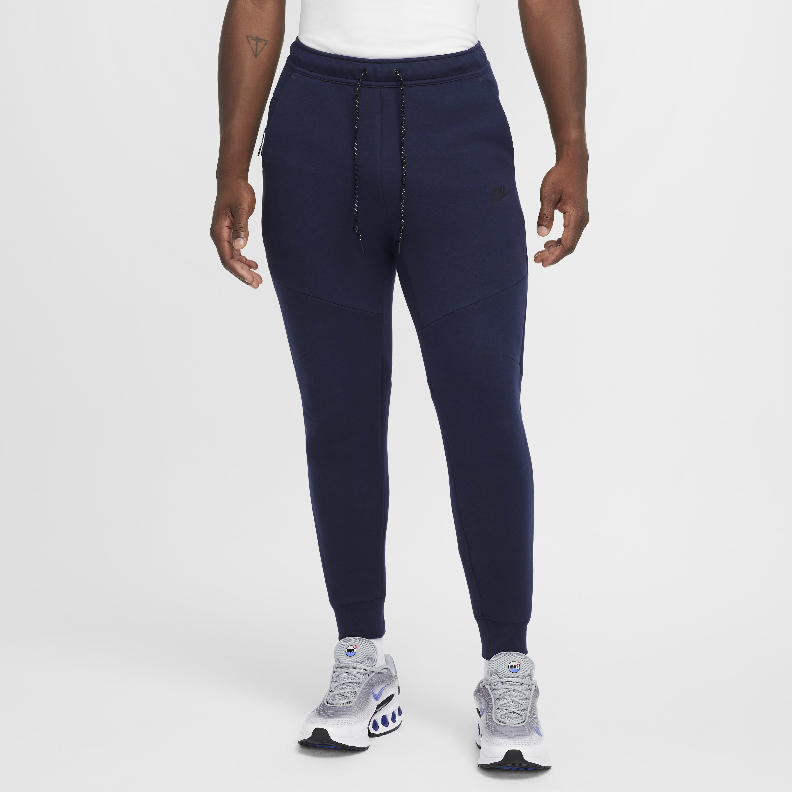 Nike tech fleece joggers tall hotsell