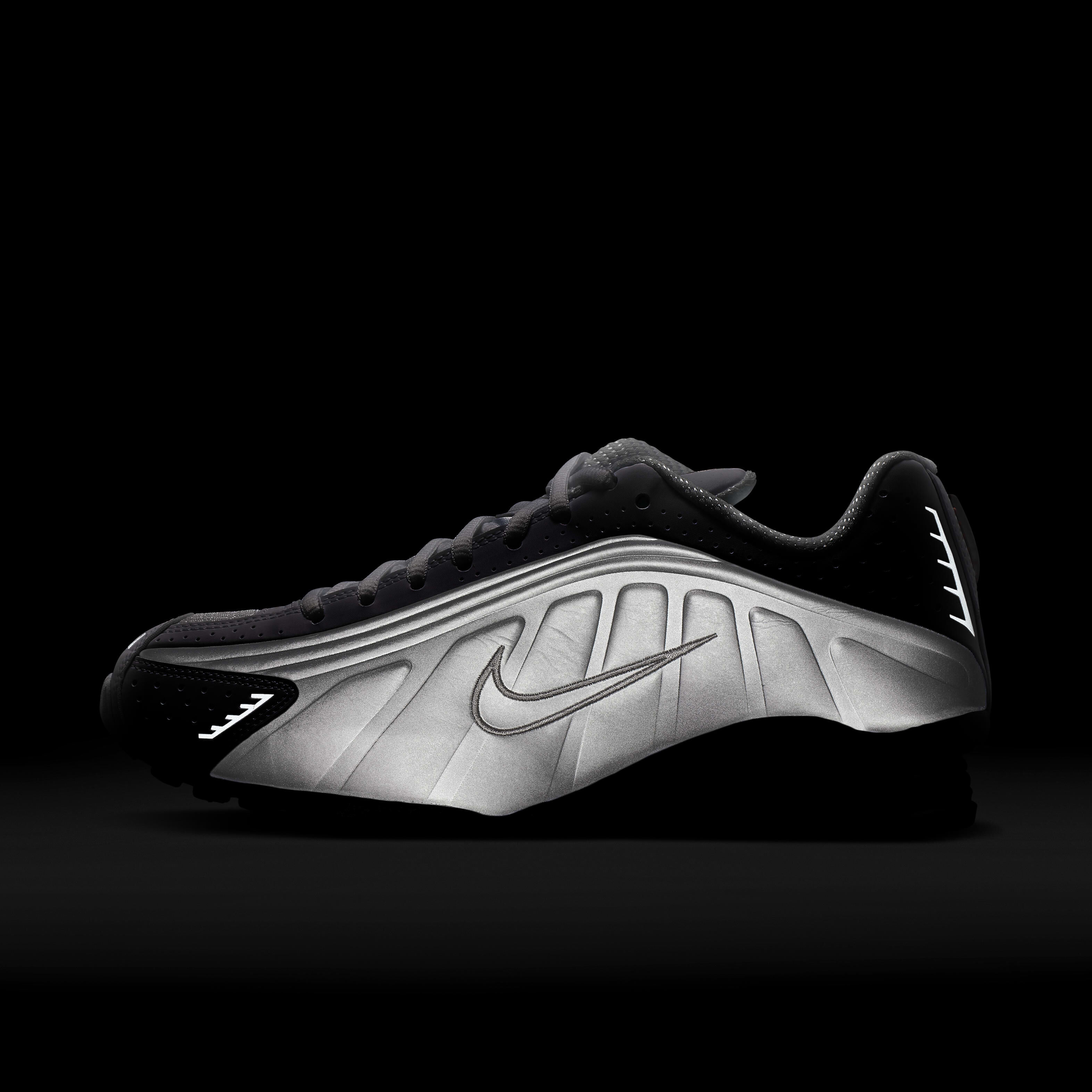 Nike Shox R4 image number 8