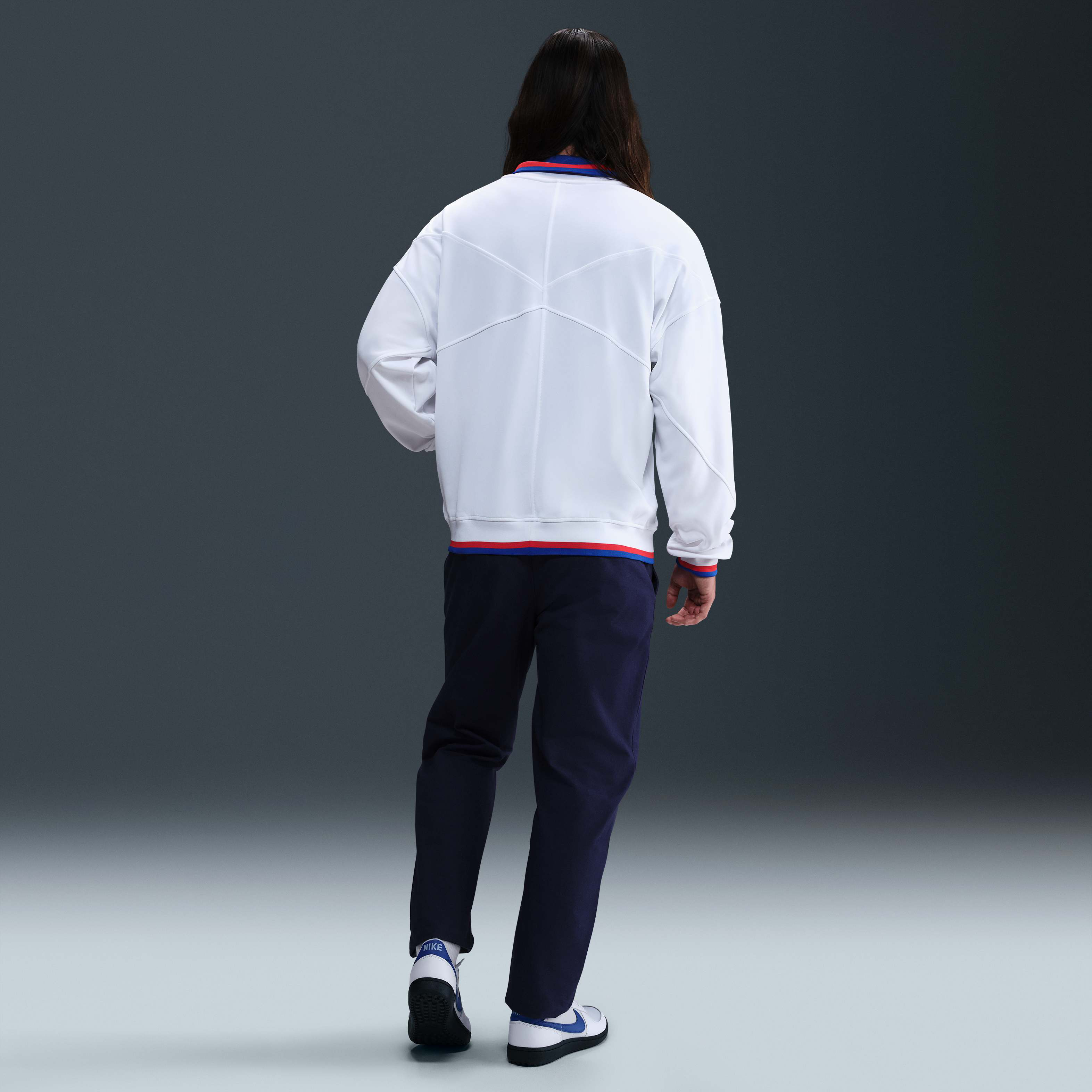 England Academy Pro image number 4