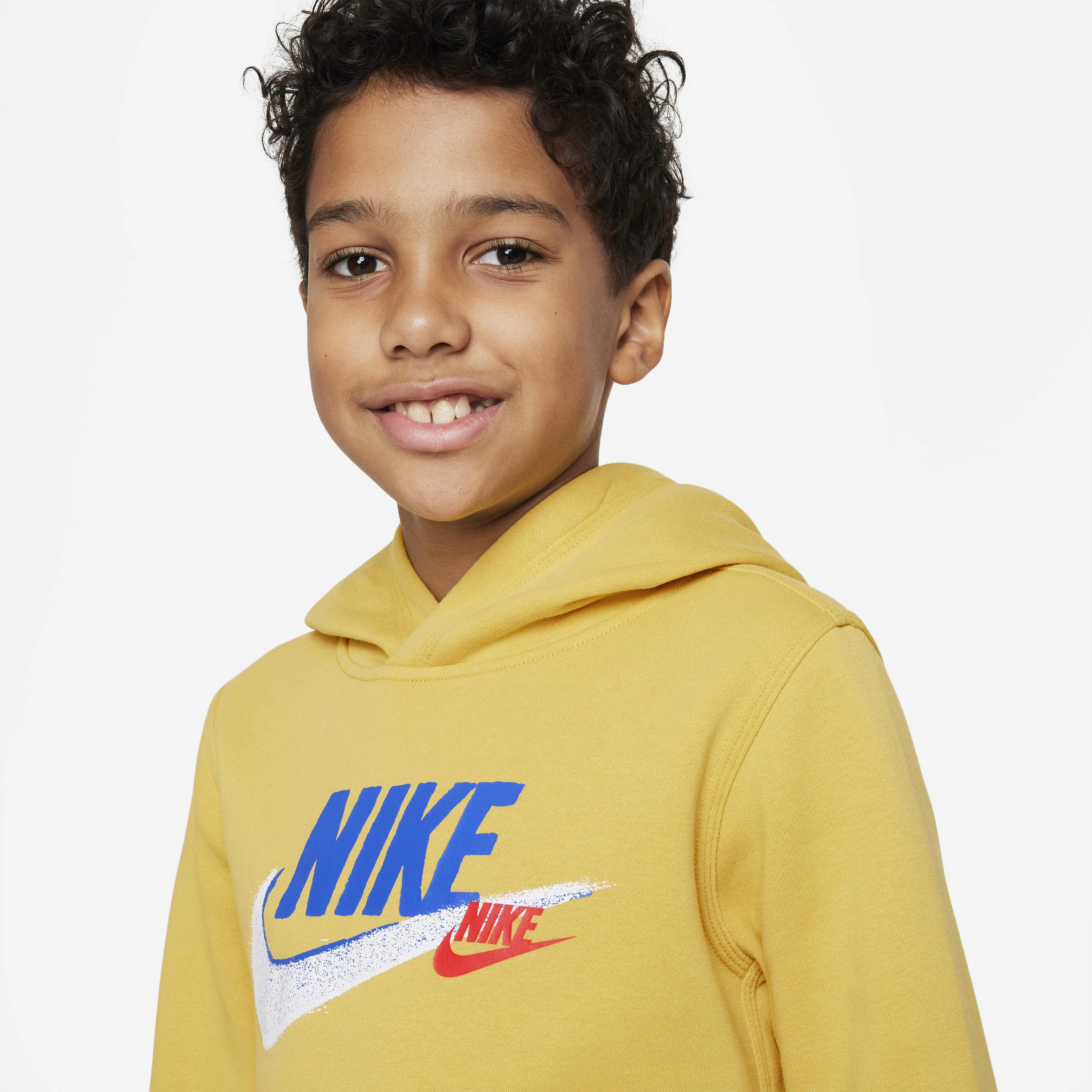 نايكي سبورتسوير ستاندرد ايشيو image number 2