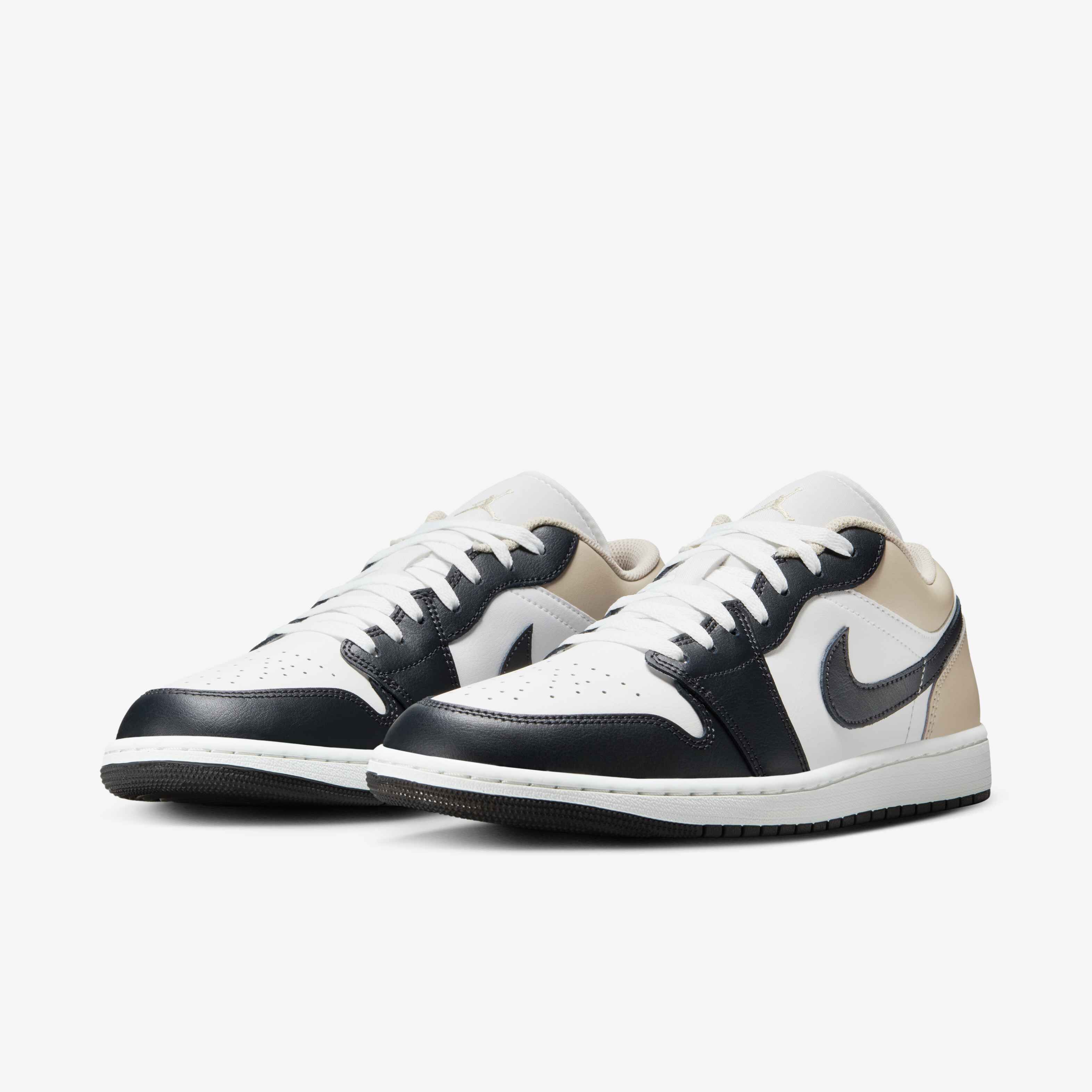 Air Jordan 1 Low image number 4