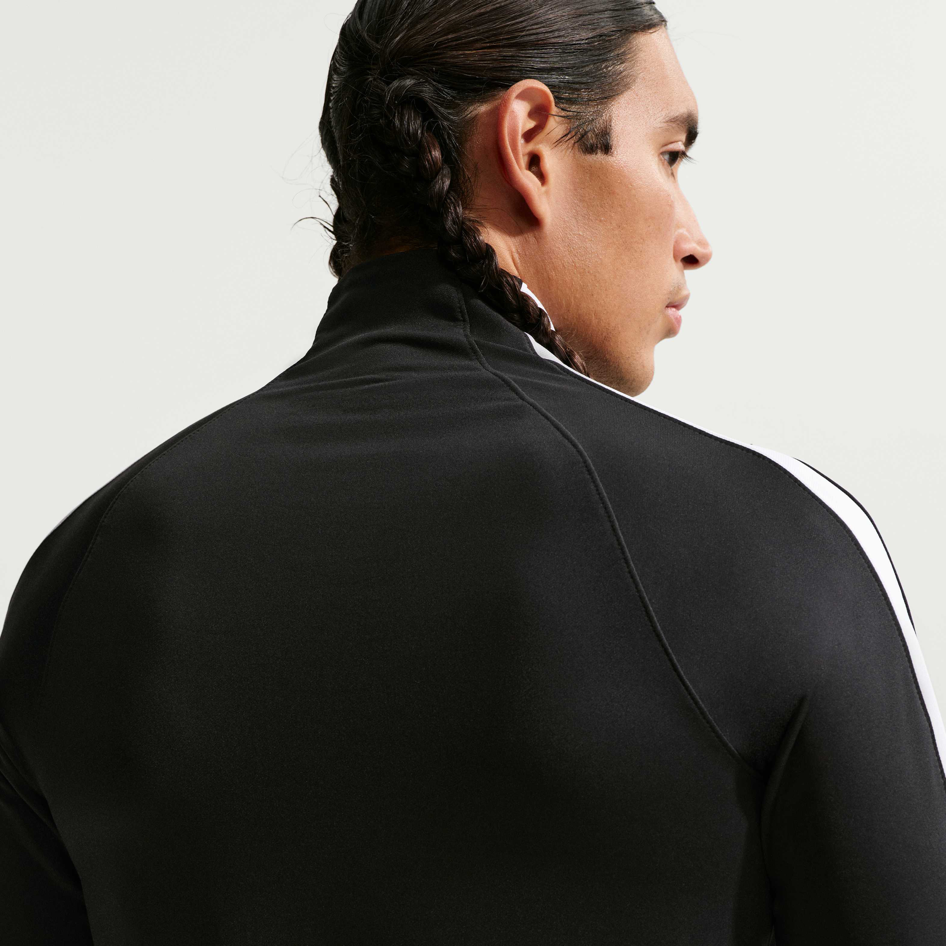 Nike Strike image number 1