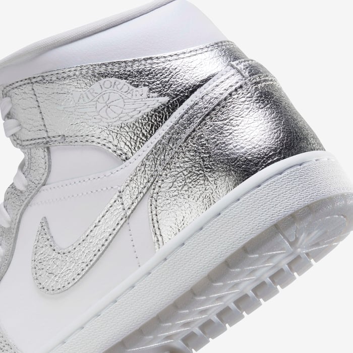 Air Jordan 1 Mid SE image number 7 Air Jordan 1 Mid SE image number 7