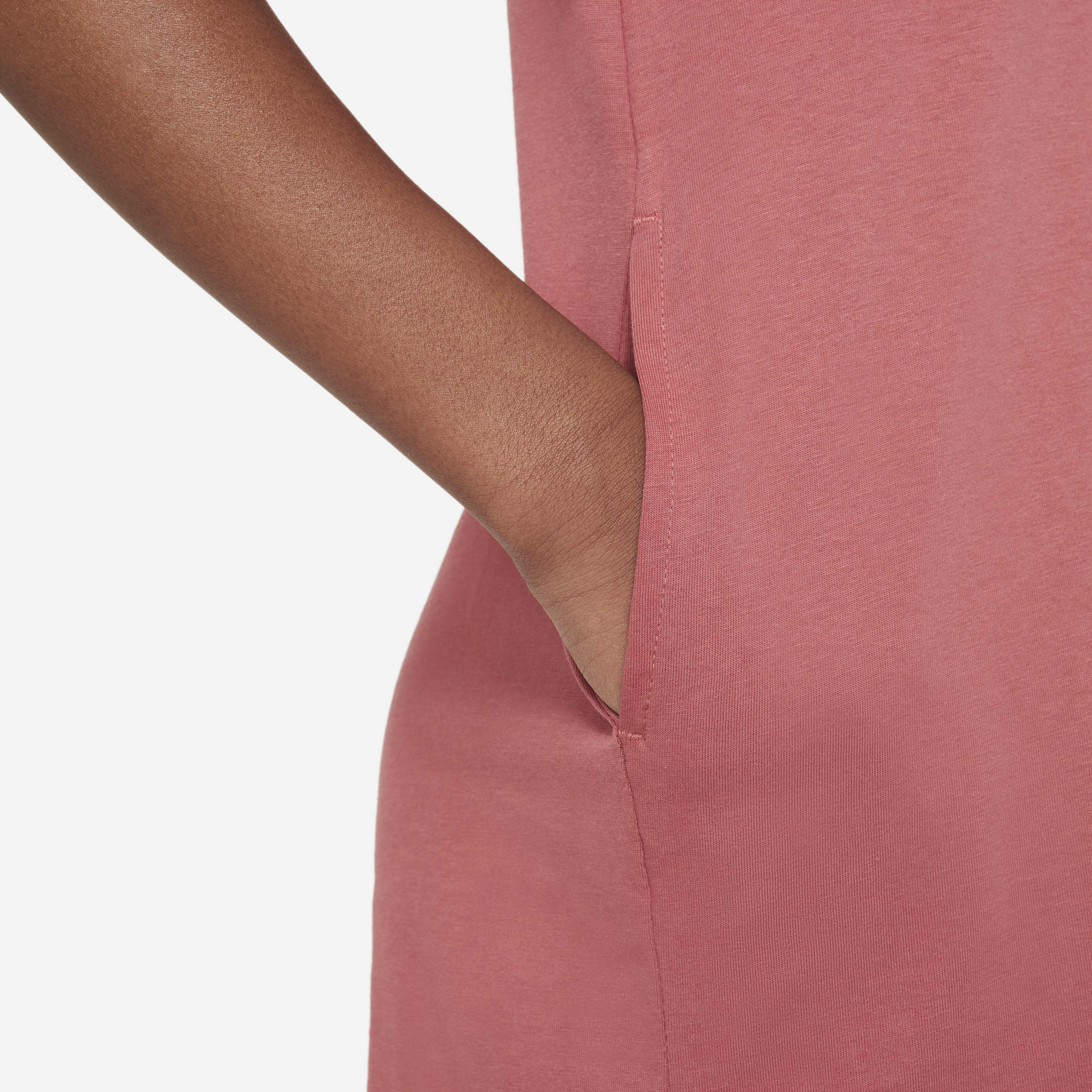 نايكي سبورتسوير image number 3