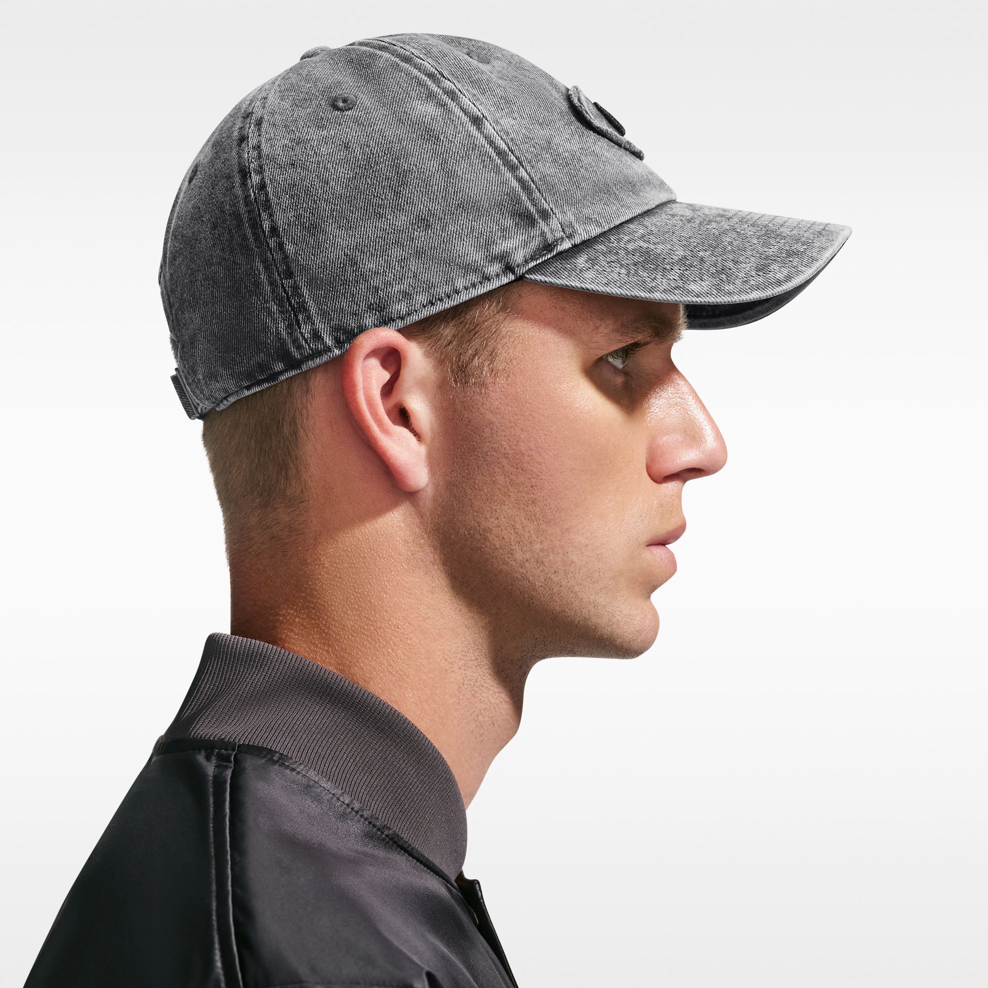 Nike Club image number 5