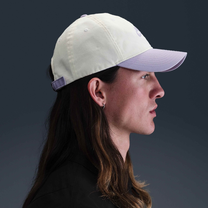 Nike SB Club image number 3 Nike SB Club image number 3